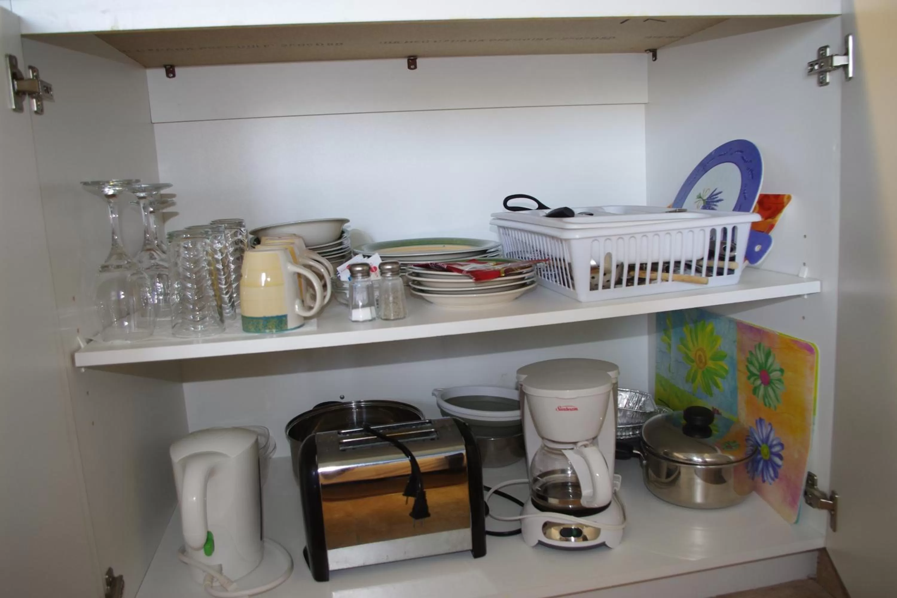 Kitchen or kitchenette, Kitchen/Kitchenette in Motel des Mariniers