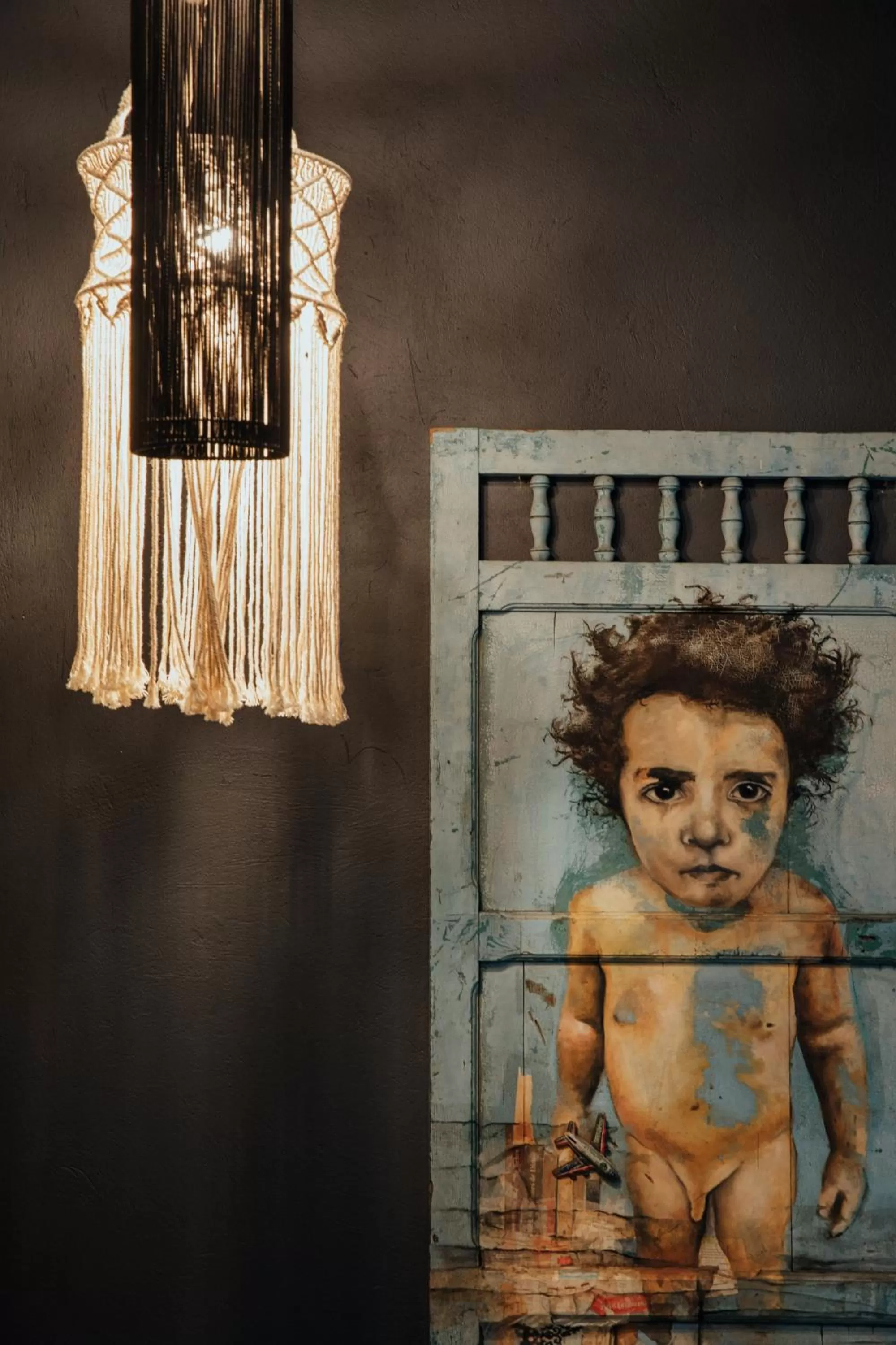 Decorative detail in Sui Posada Boutique