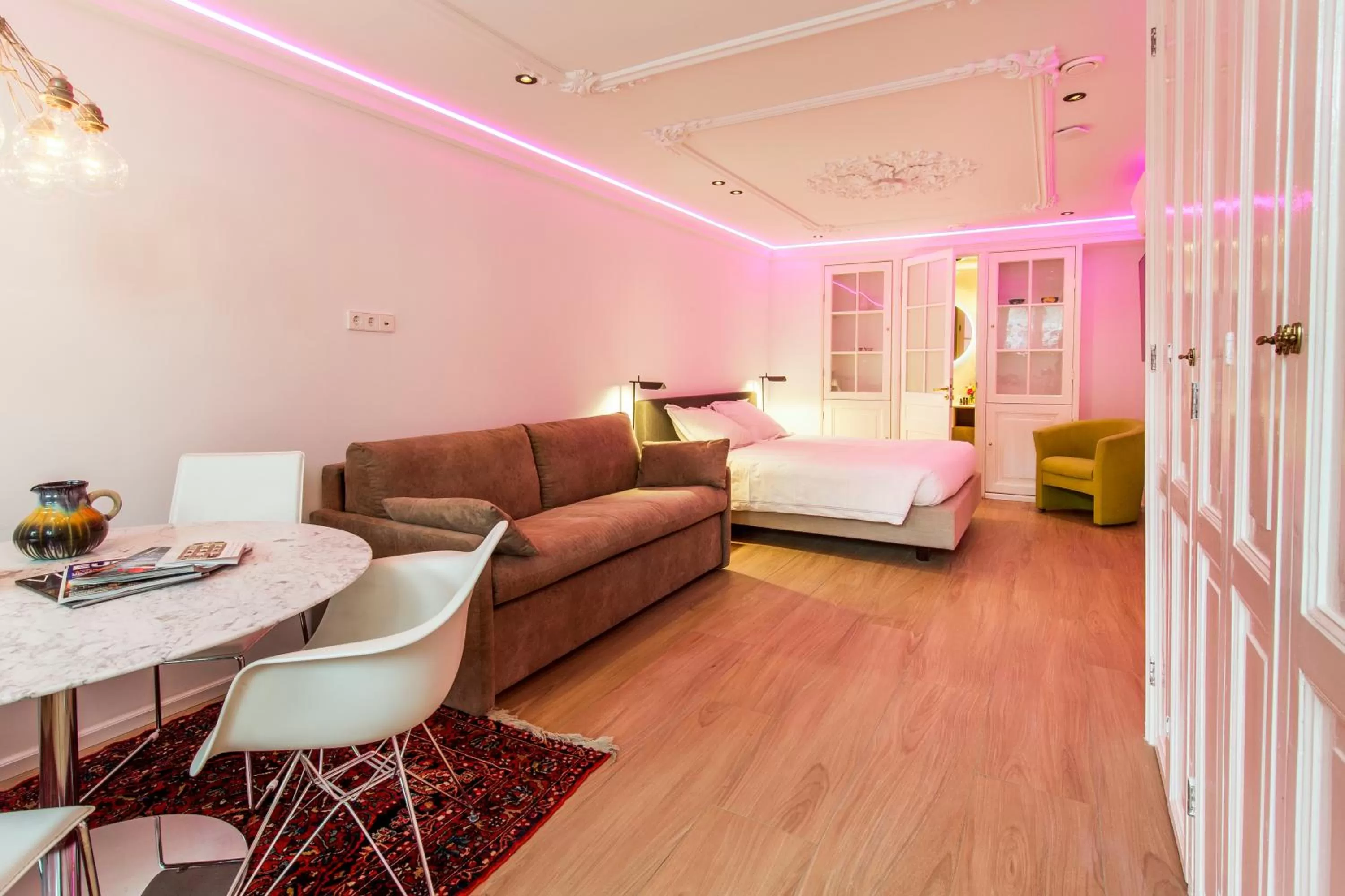 Bed in Amstel Corner Hotel