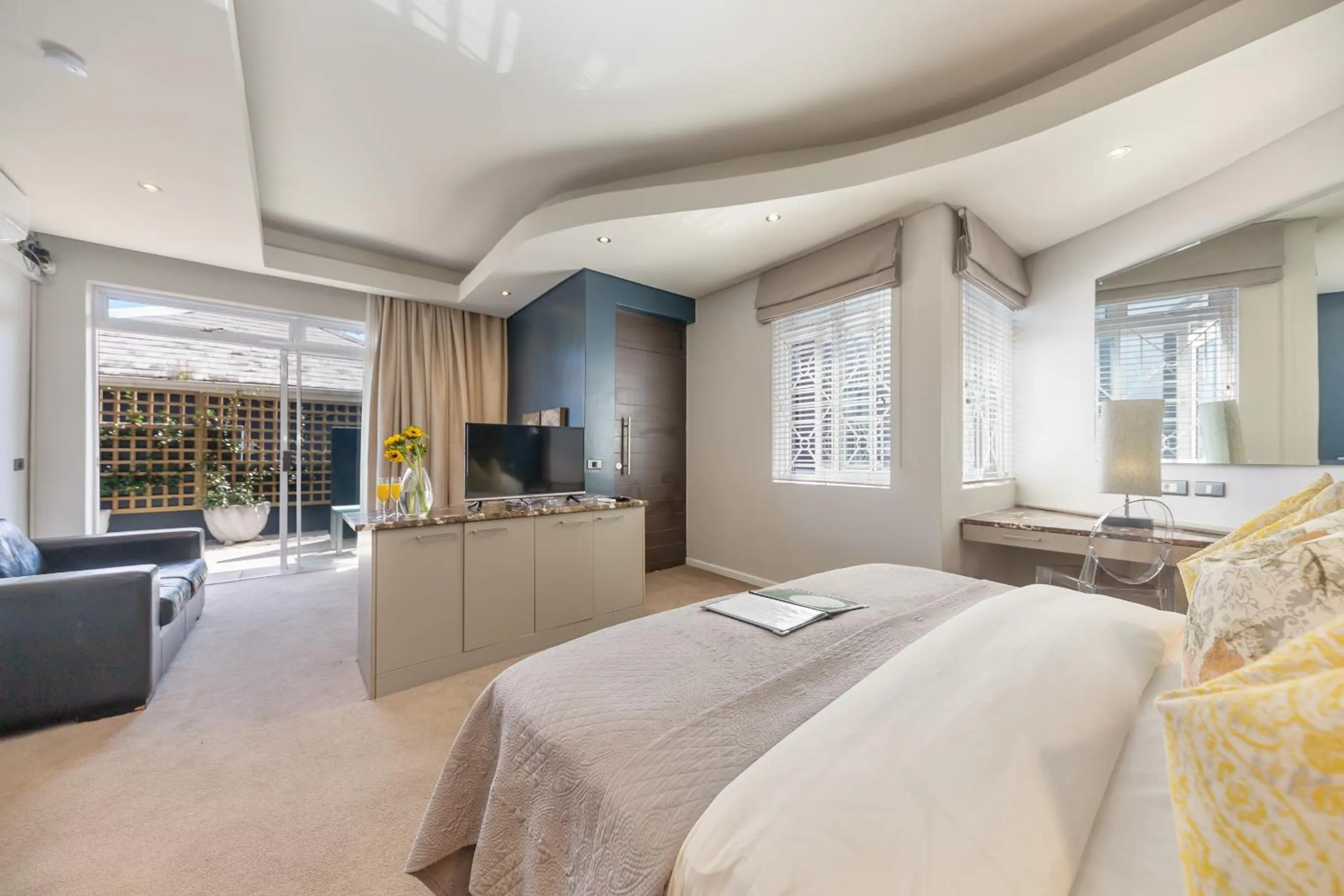 Bed in O on Kloof Boutique Hotel & Spa