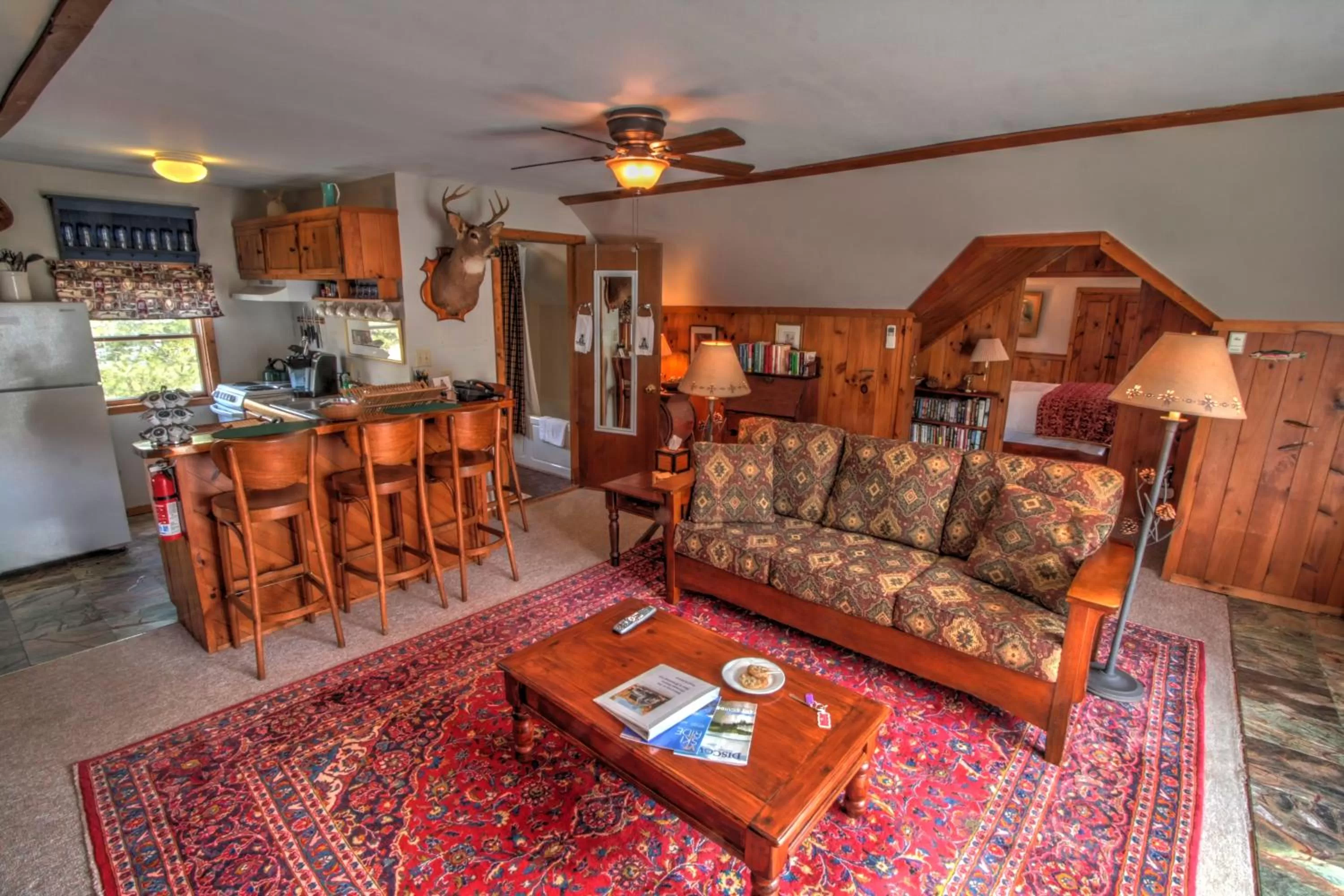 Deluxe One-Bedroom Queen Suite in Phineas Swann Inn & Spa