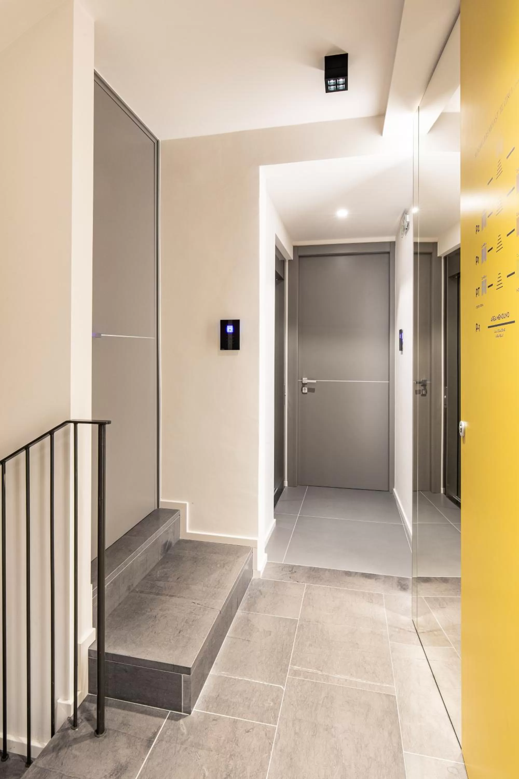 Facade/entrance in RB del Teatro&Apartaments