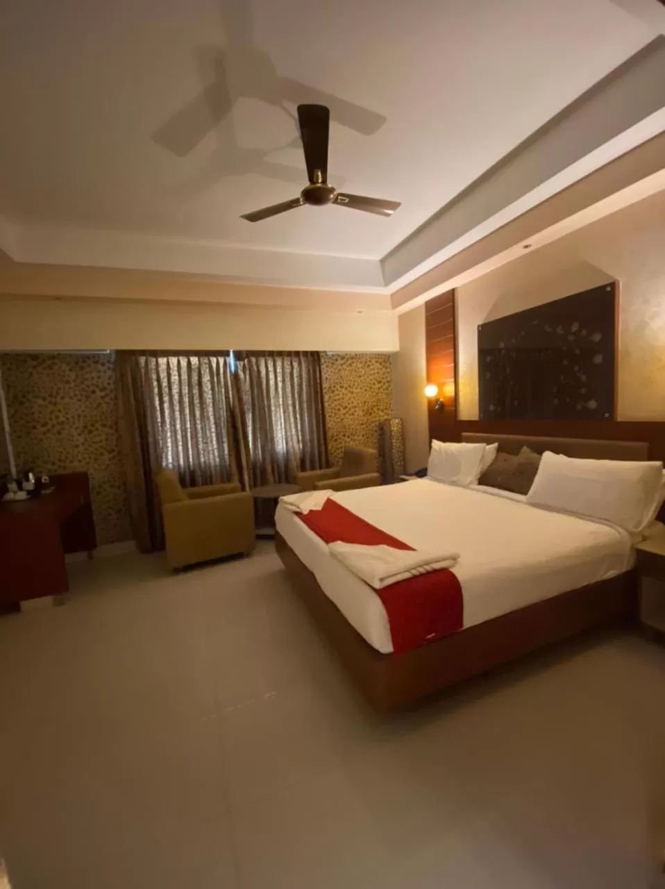 Deluxe King Suite in Maya Residency