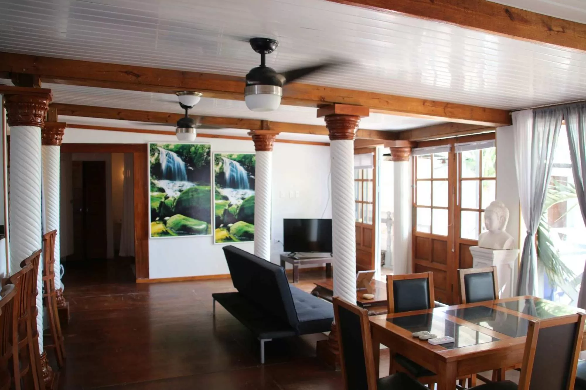 Seating area in Coral Reef Beach