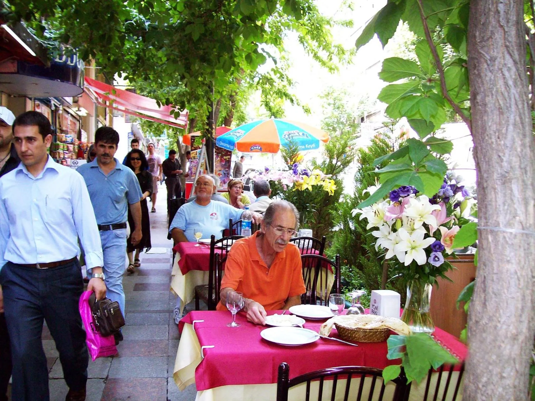 Restaurant/places to eat in Meddusa Hotel