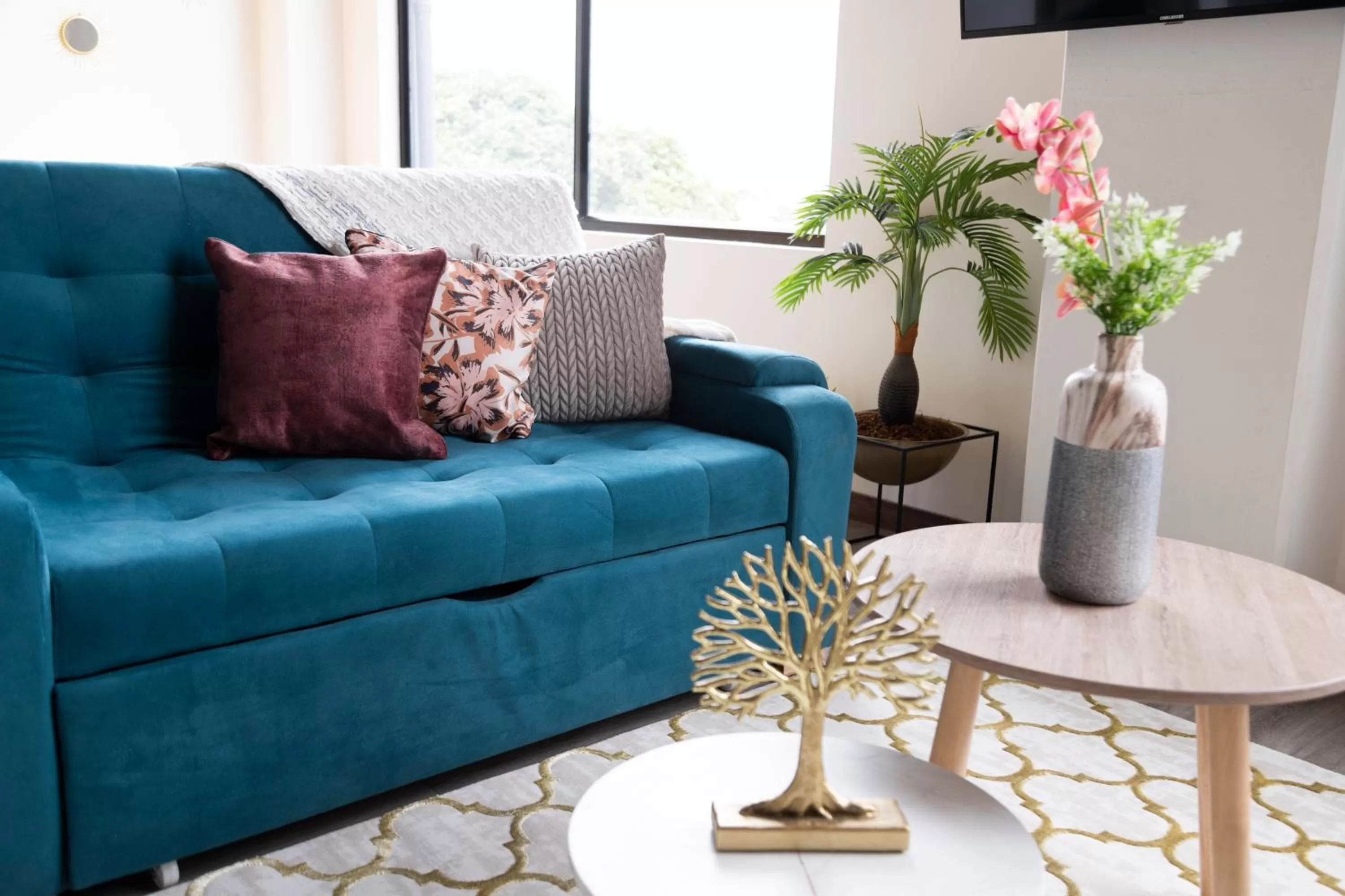 Decorative detail in Royal Living Poblado