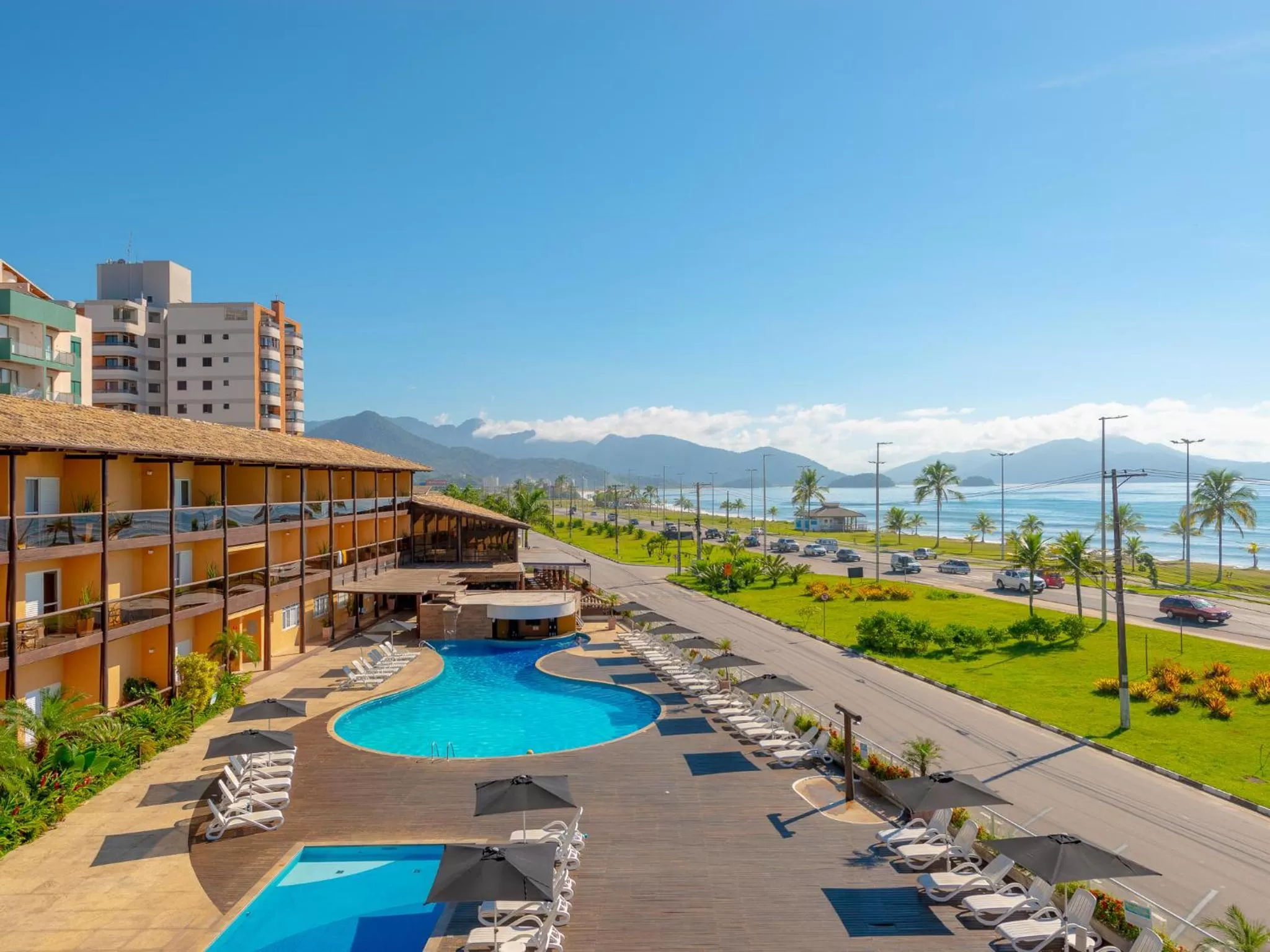 Property building in Hotel Costa Norte Massaguaçu