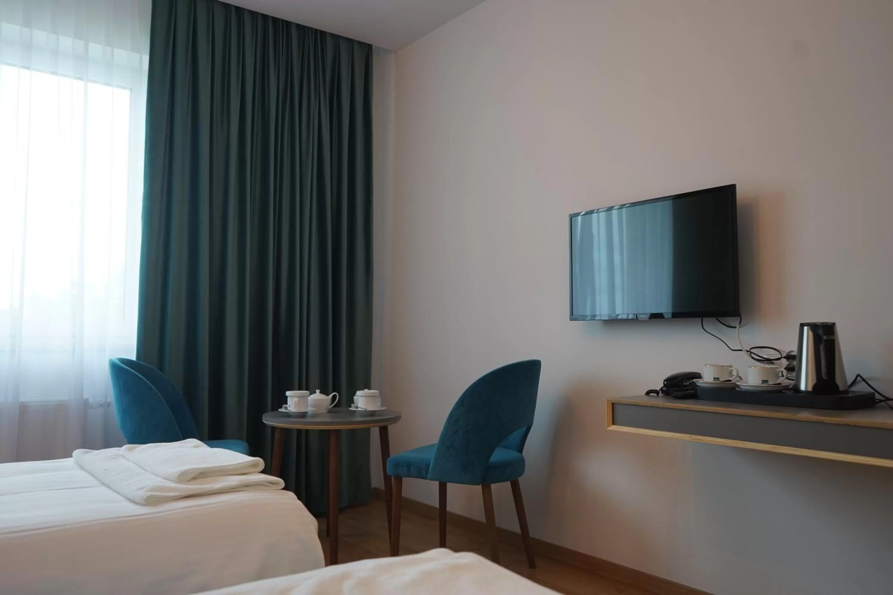 Bed in HOTEL Art Cafe