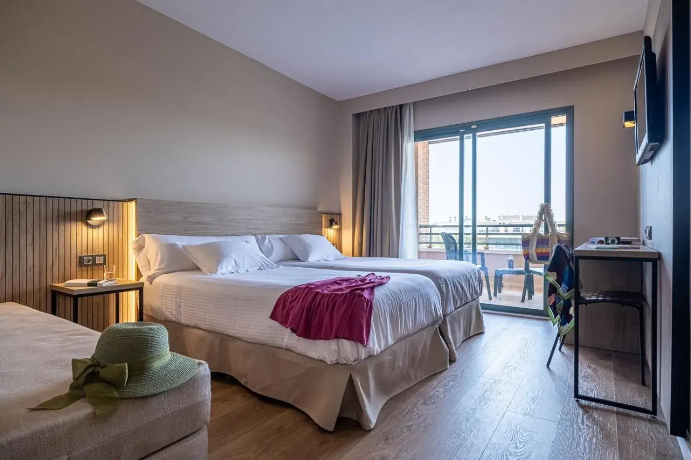 Superior Single Room - single occupancy in Hotel California Palace Superior Single Room - single occupancy in Hotel California Palace