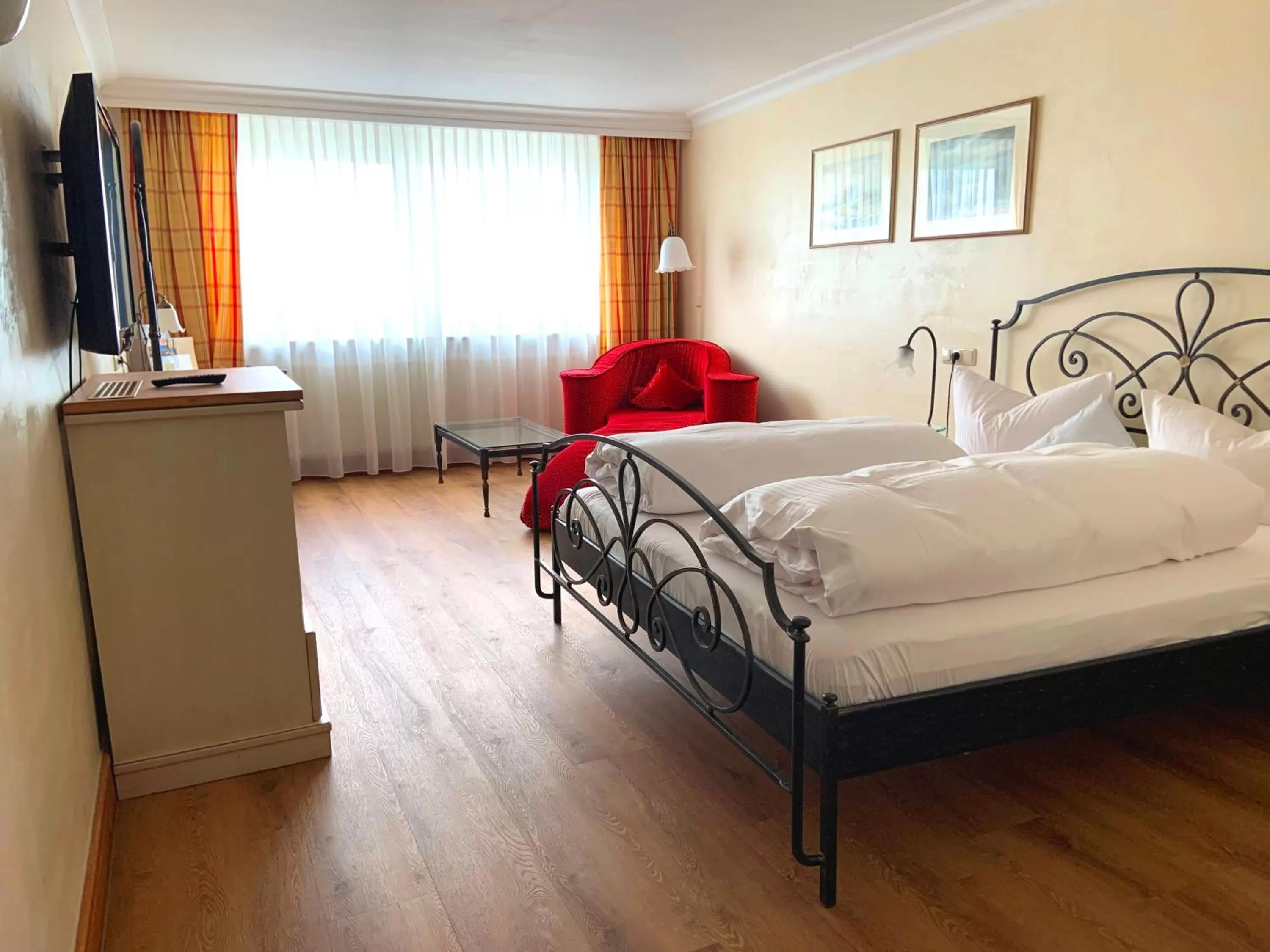 Bed in Ringhotel Alpenhof - Patchworkhotel