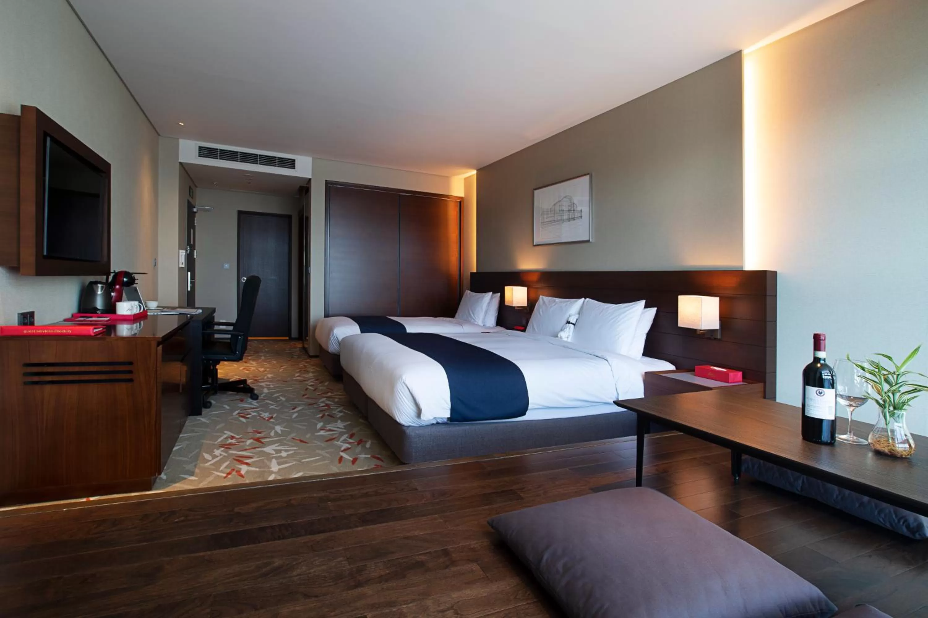 Bed in ASTI Hotel Busan Station