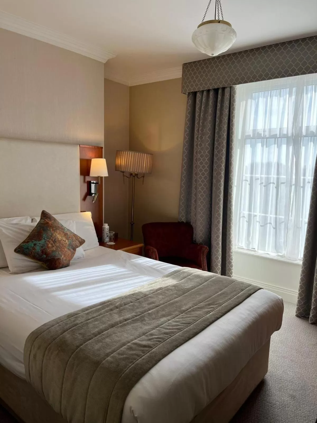 Photo of the whole room, Bed in The Western Hotel