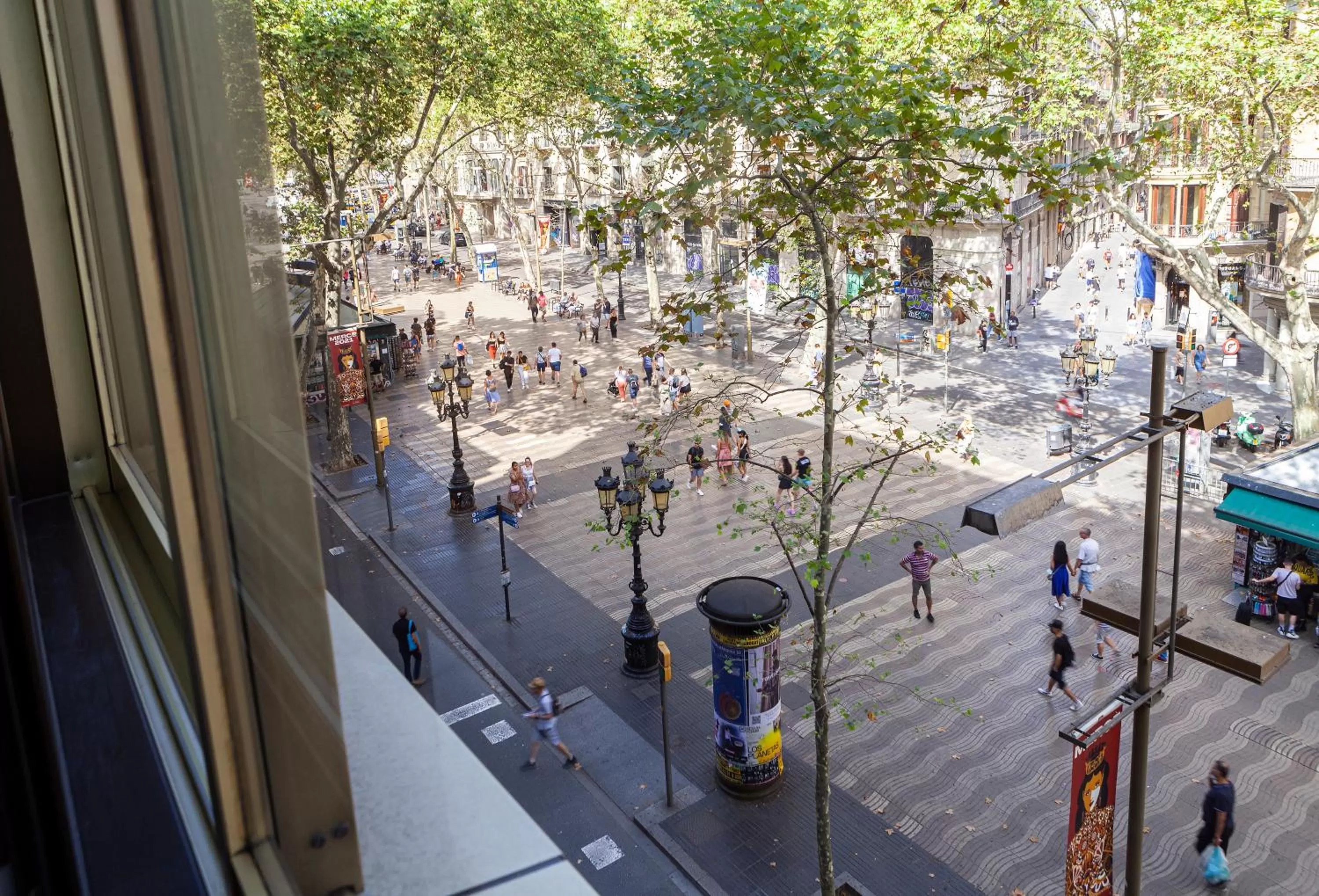 Street view in Royal Ramblas