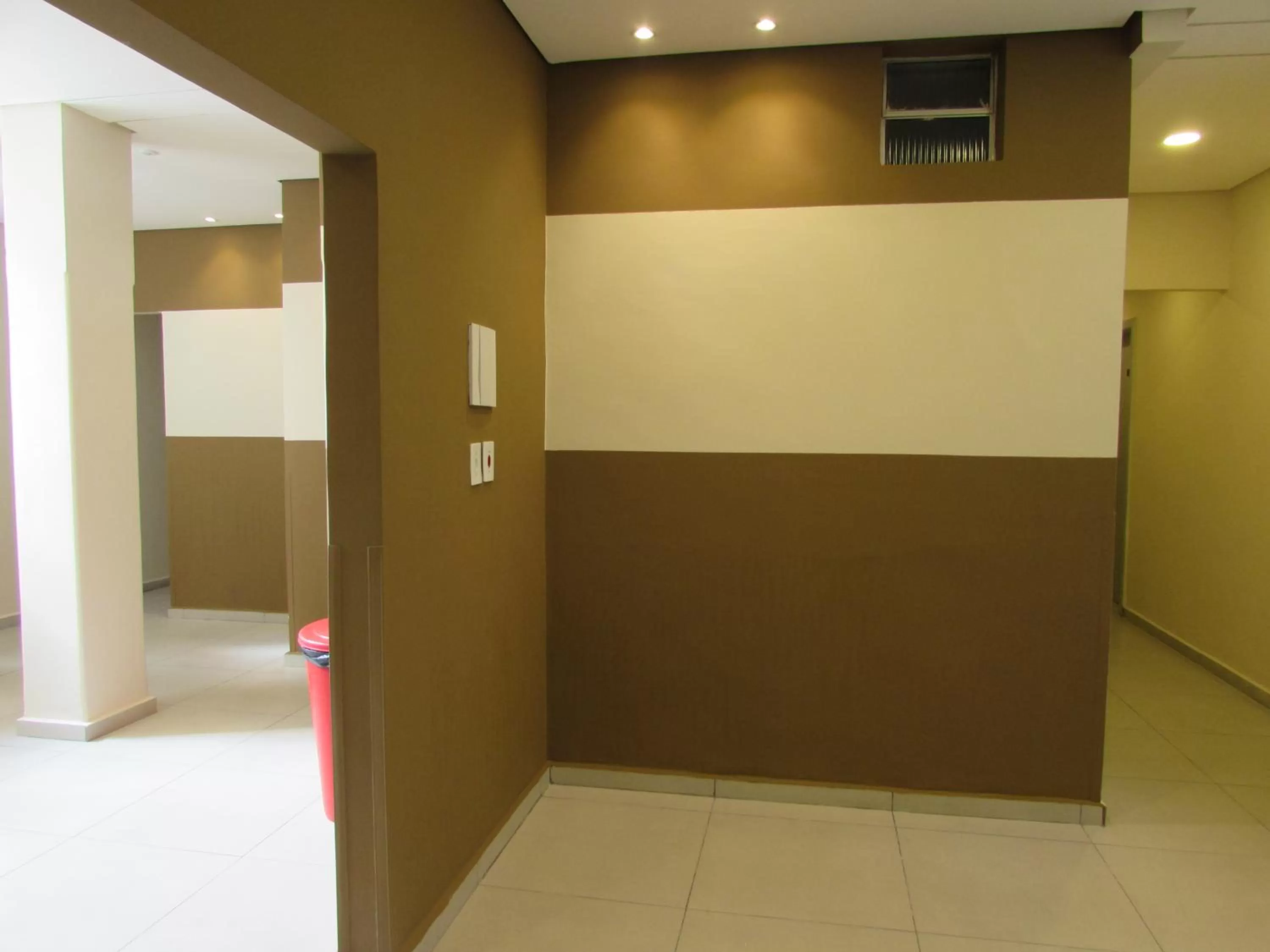 Property building in Hotel Salomão - Próximo a 25 de Março, Bom Retiro, Brás e Rua Santa Efigênia, a 2 minutos do Mirante Sampa Sky e pista de Skate Anhangabaú