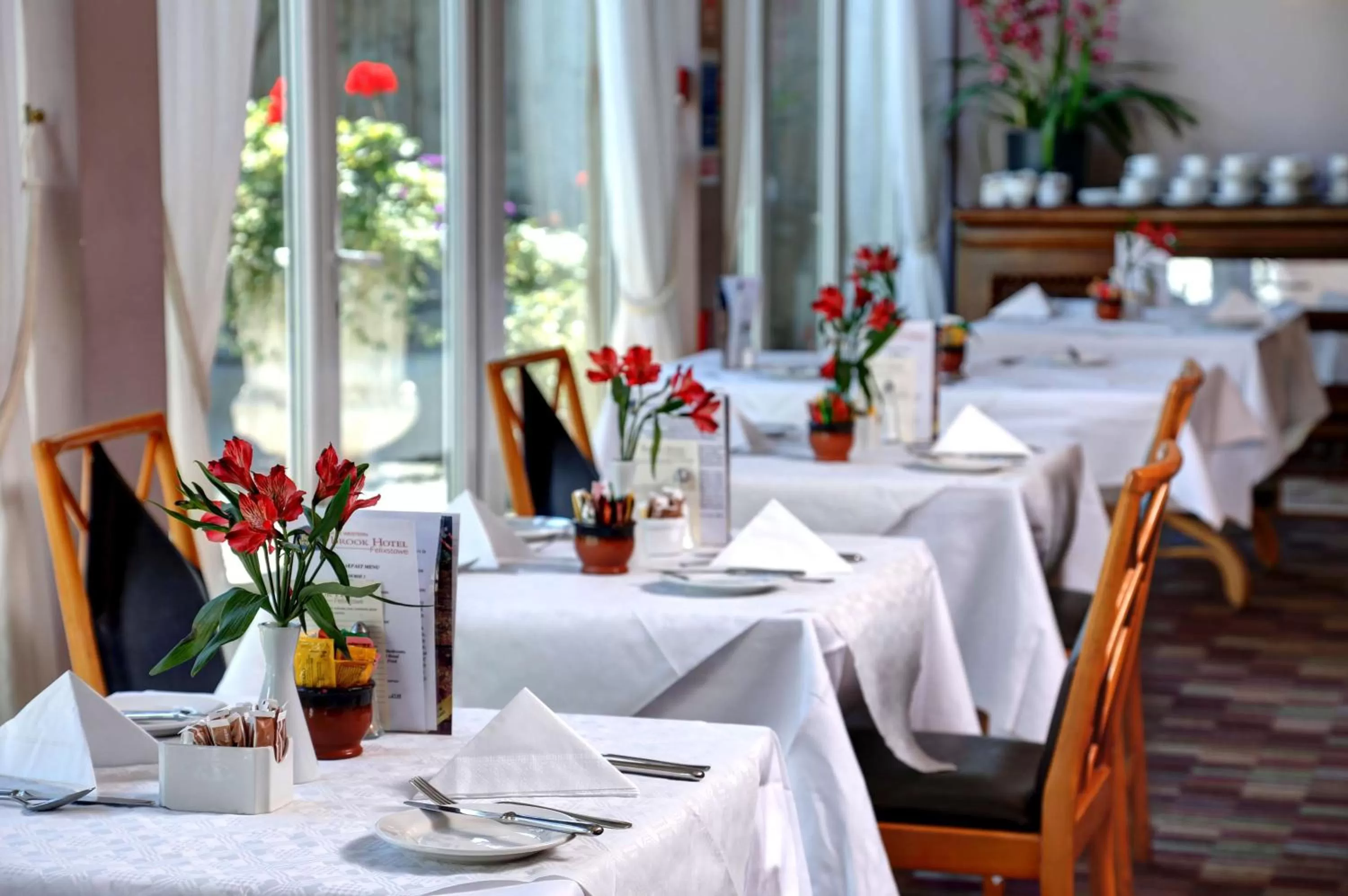 Restaurant/Places to Eat in Best Western Brook Hotel