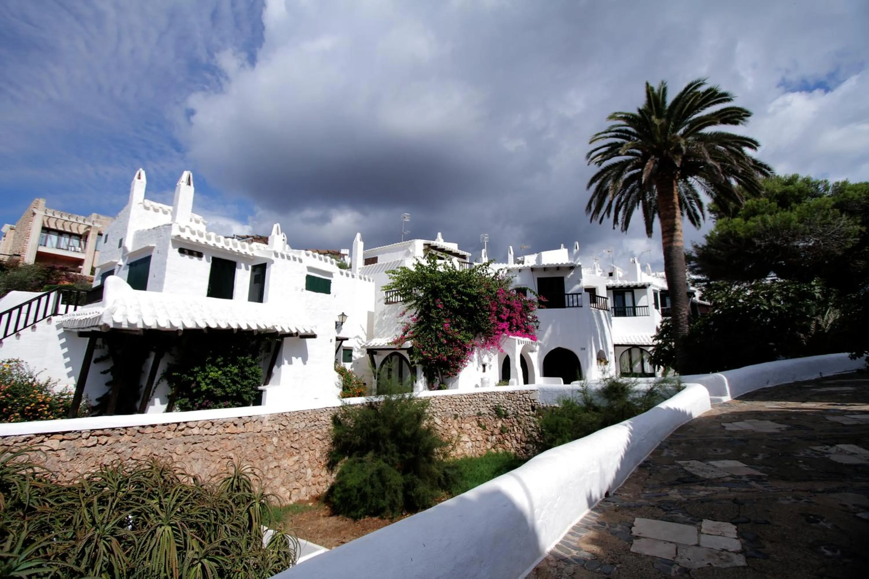 Facade/entrance in Binivell Park - 30º apartments
