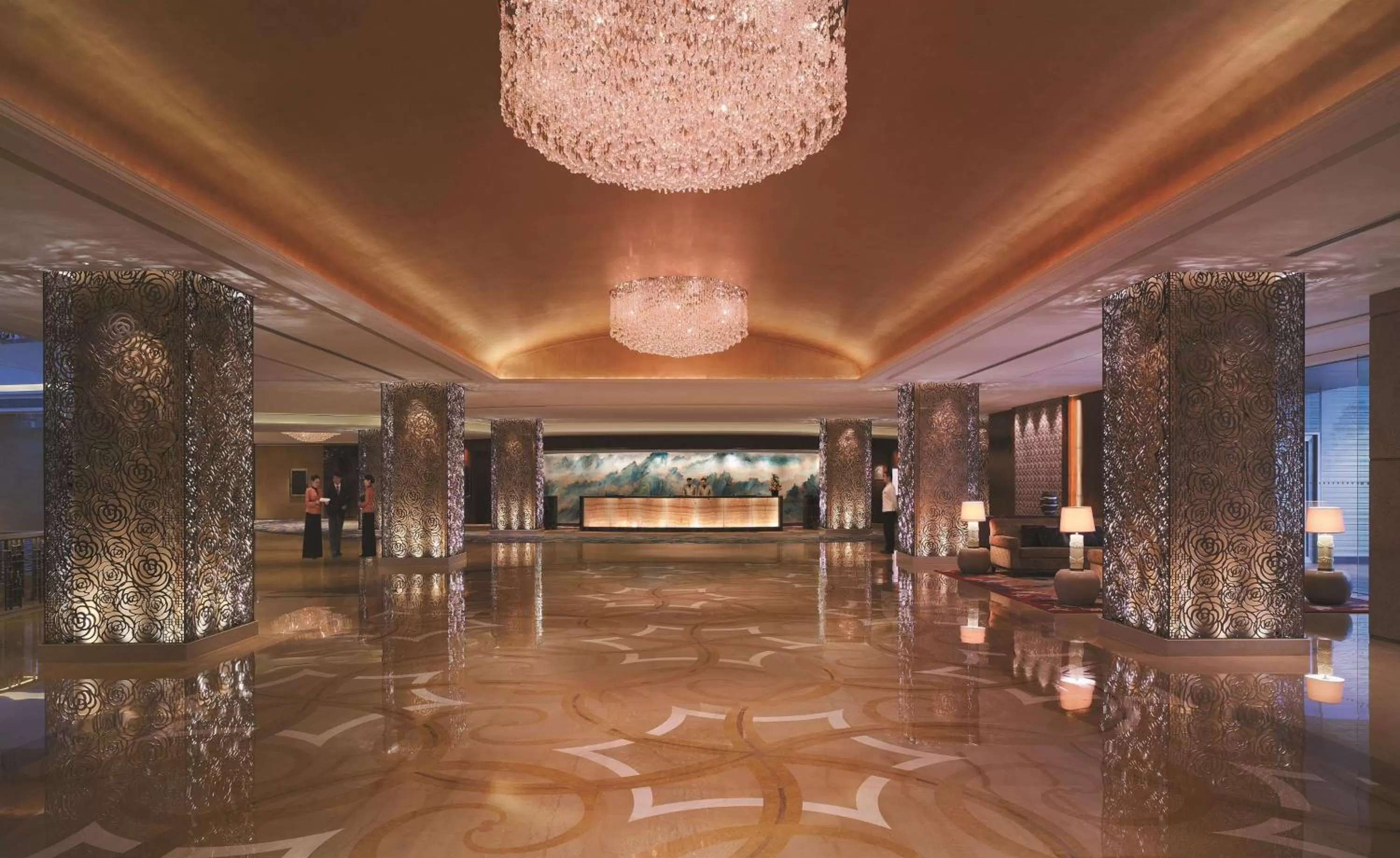 Lobby or reception in Shangri-La Qingdao