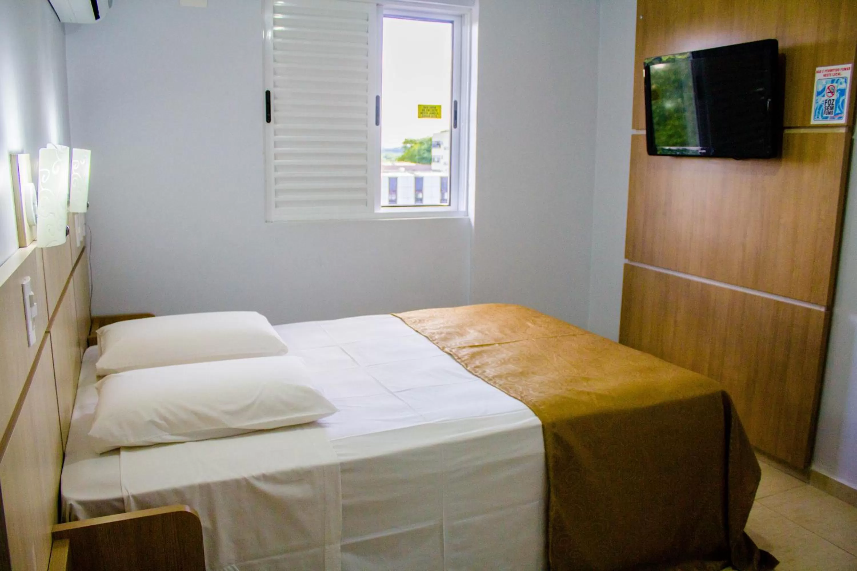 Bed in Hotel Baviera Iguassu