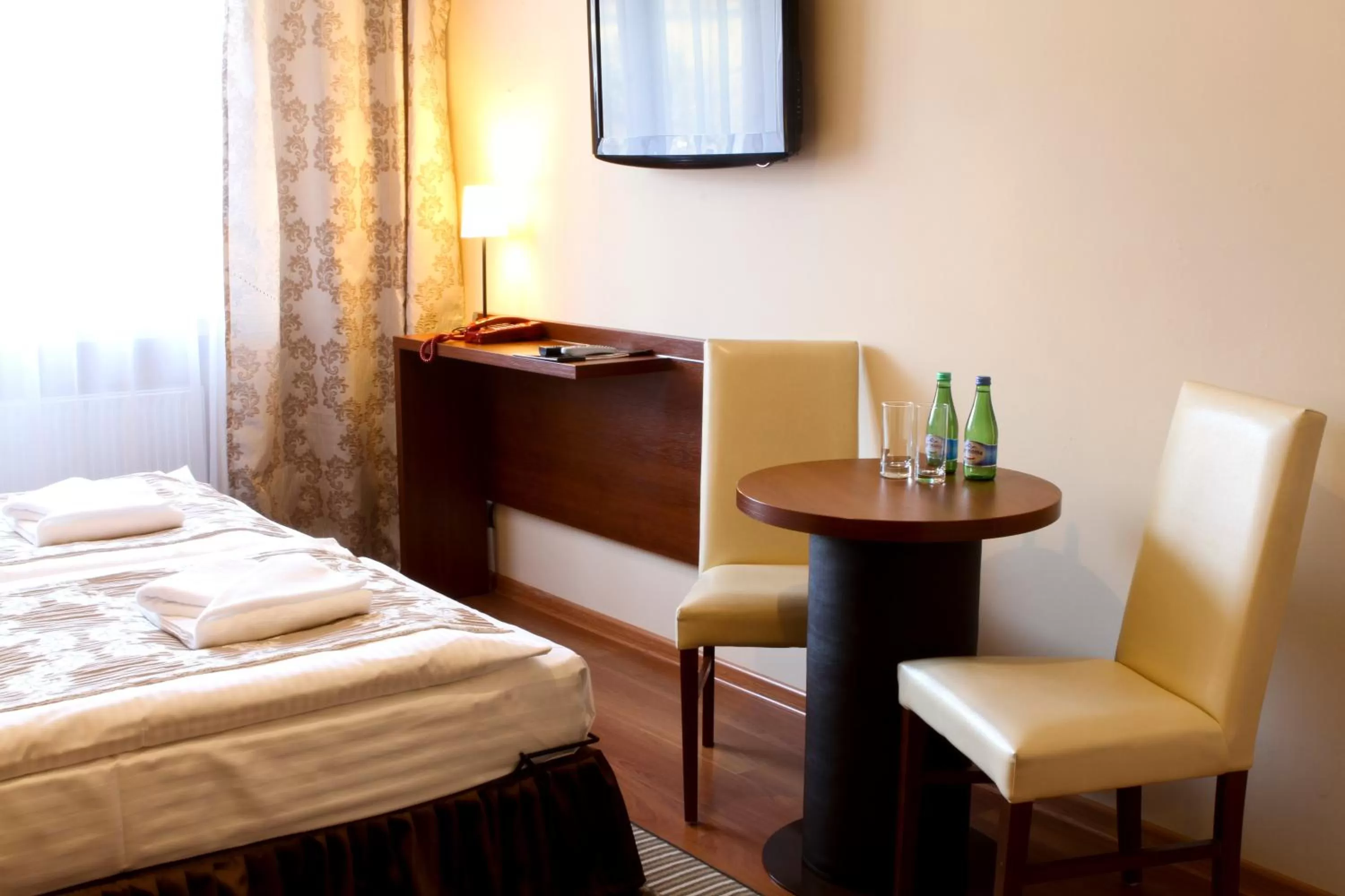 Photo of the whole room, Bed in Centrum Green Hill Business & SPA