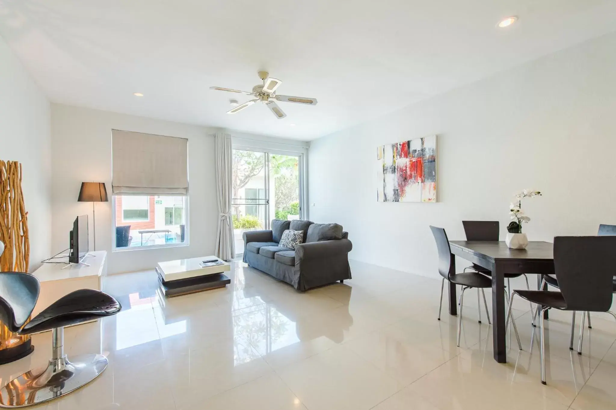 One Bedroom Pool Suite Terrace in The Beach Village Resort One Bedroom Pool Suite Terrace in The Beach Village Resort