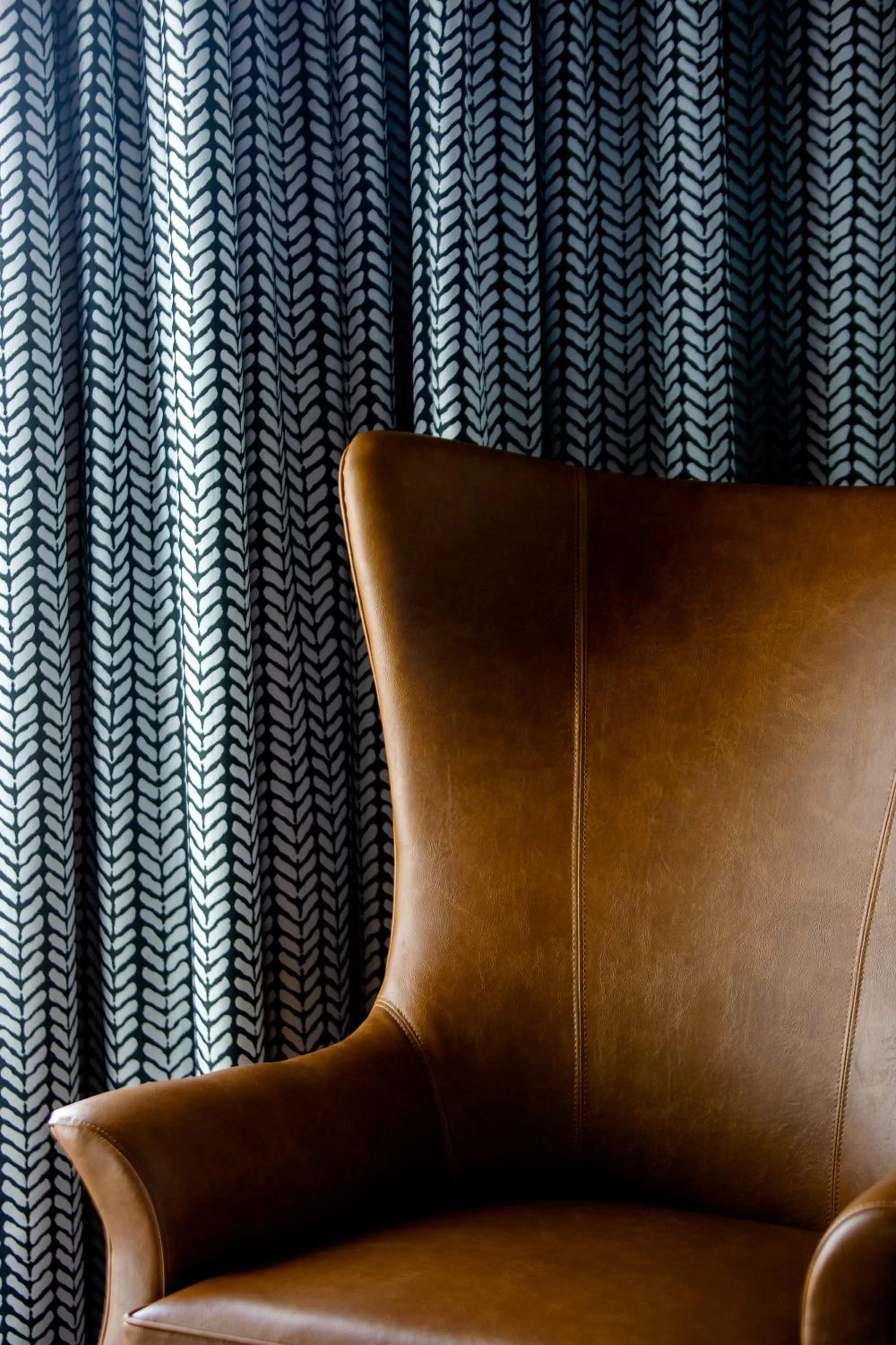 Seating area in Origin Lexington, a Wyndham Hotel