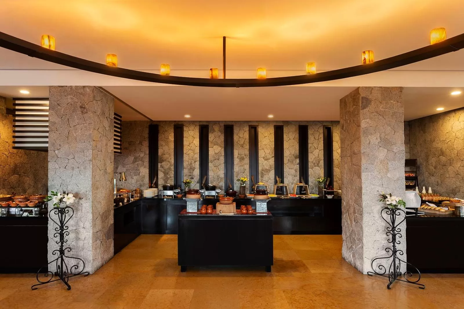 Restaurant/places to eat in Banyan Tree Cabo Marques