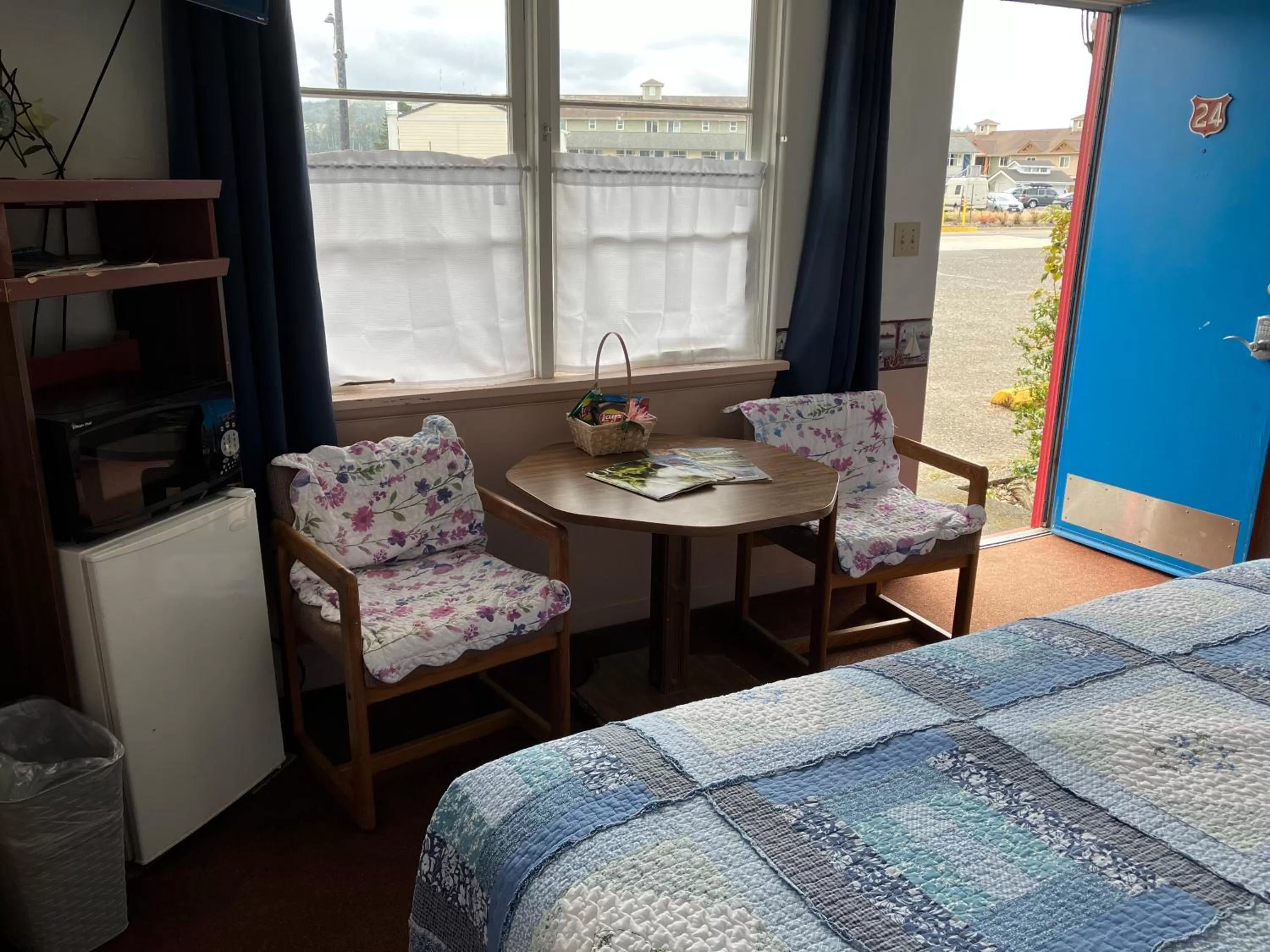 Bed in Lighthouse Inn