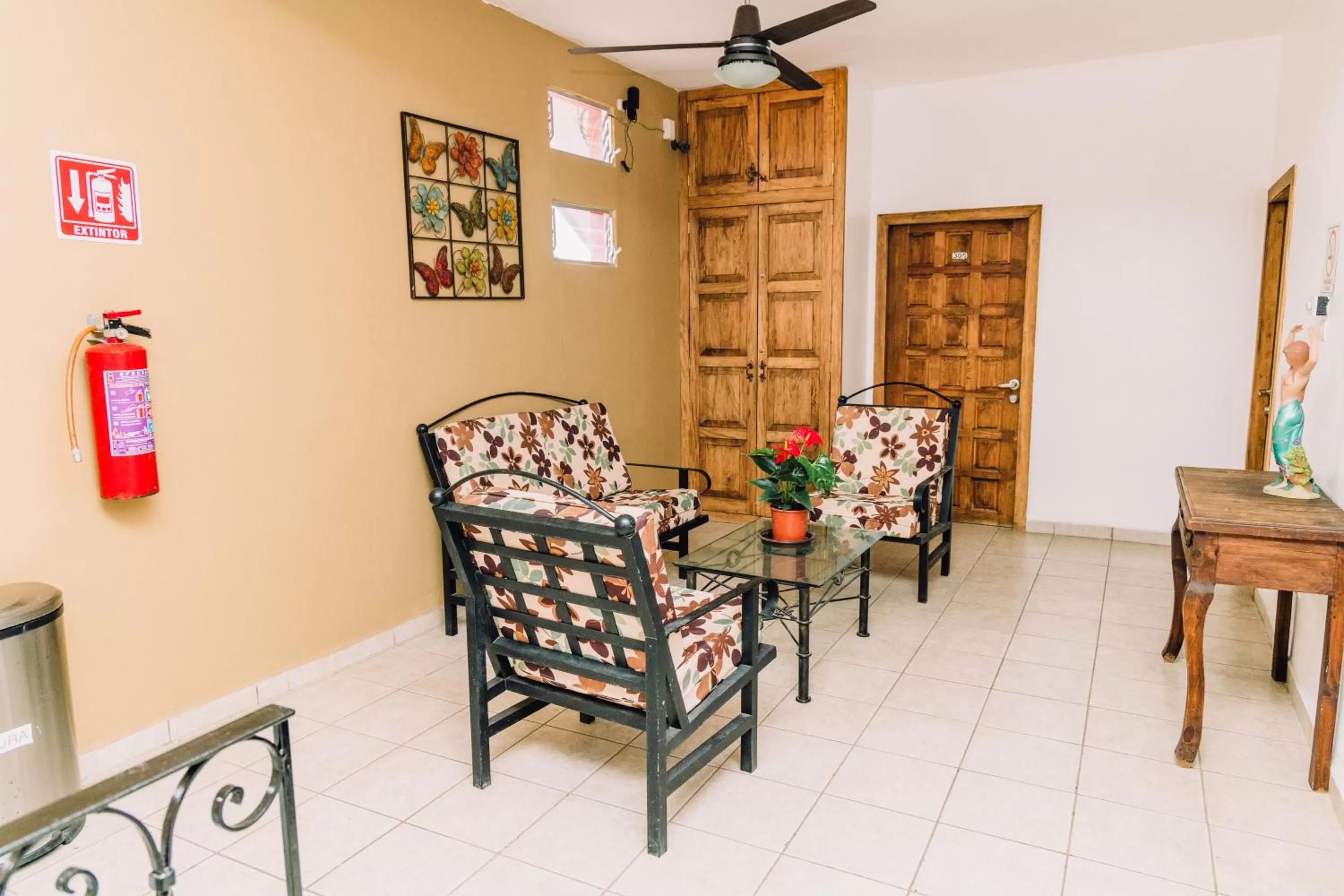 Living room in Hotel Cervantino