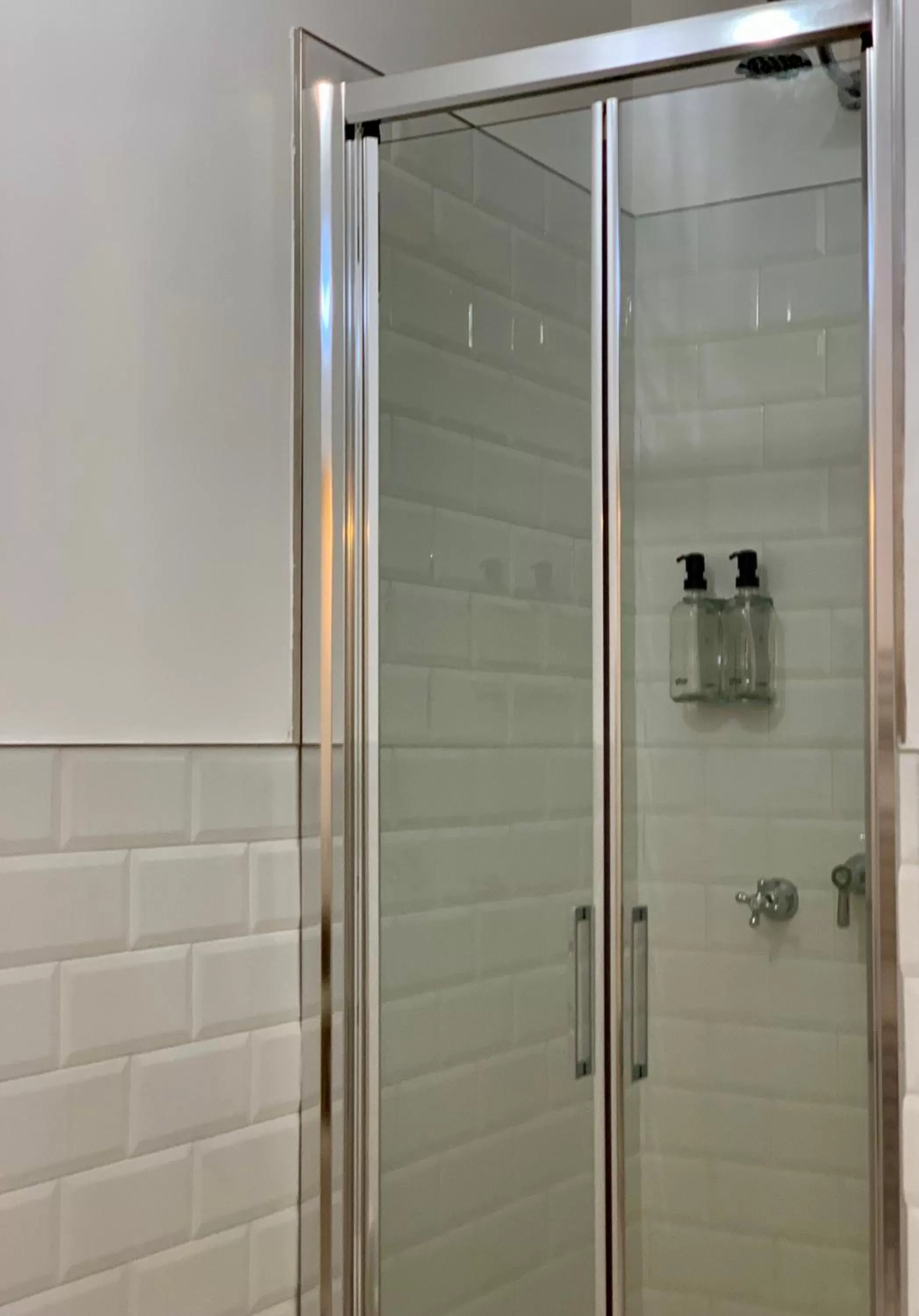 Shower in HABITARE Lecce & Salento