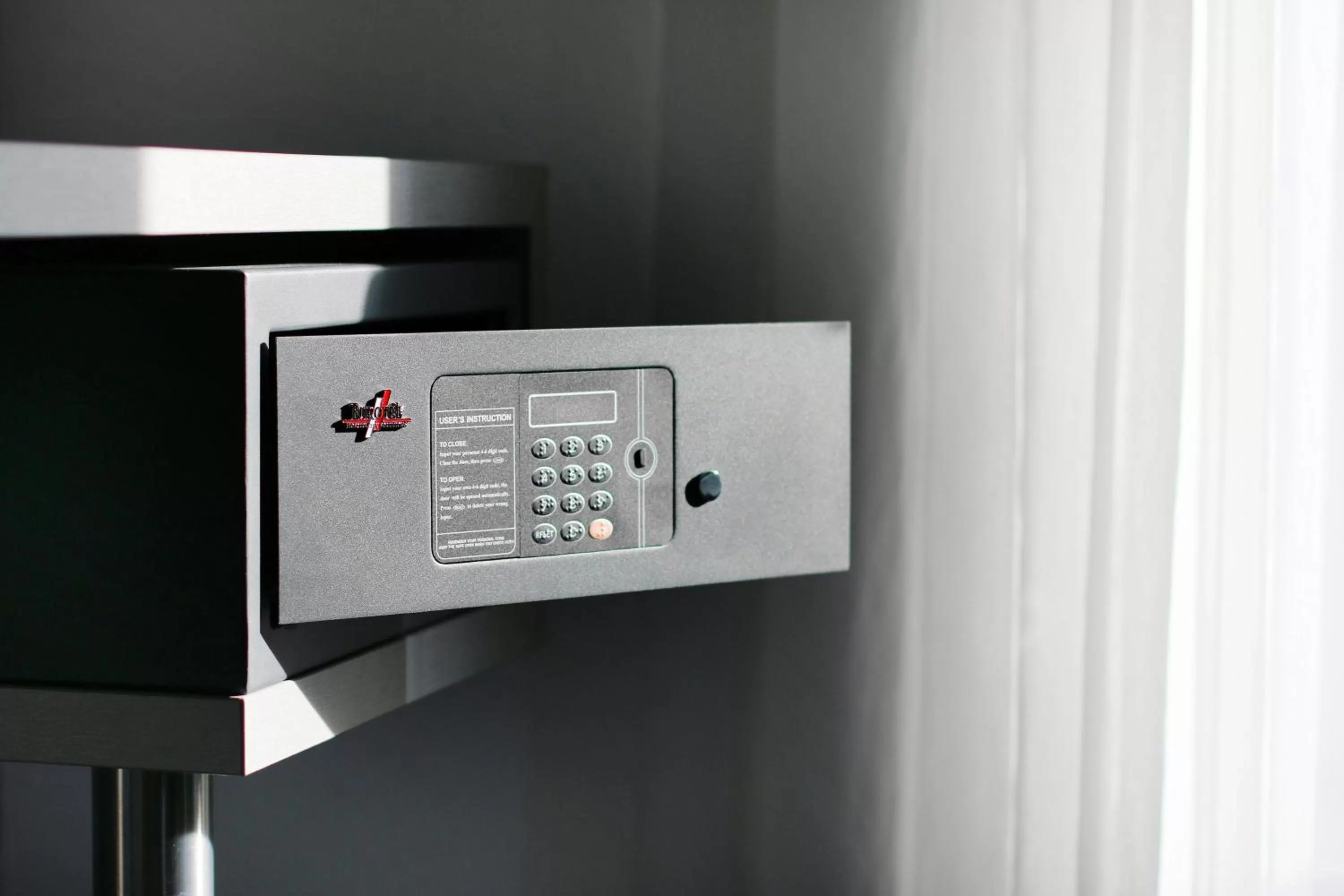 Photo of the whole room in Holiday Inn Dresden - City South, an IHG Hotel