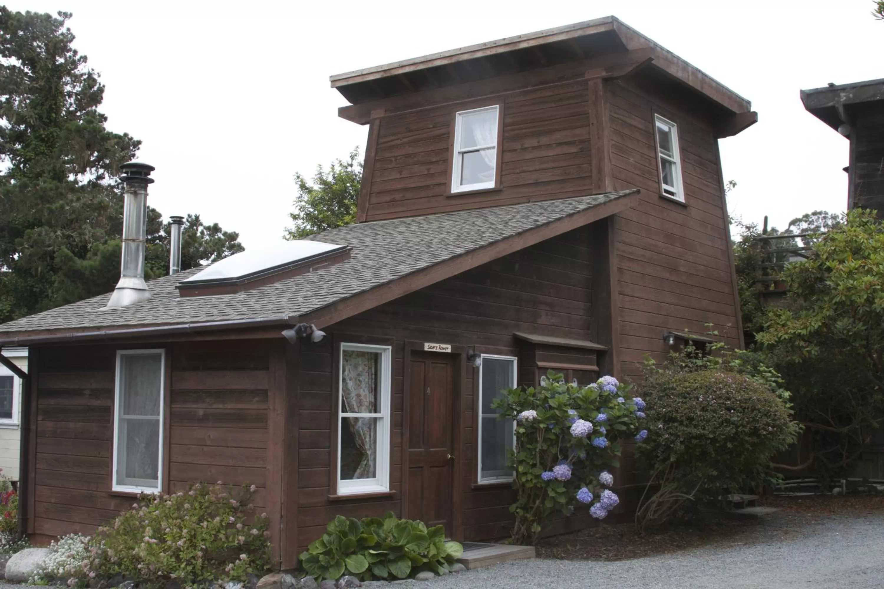 Facade/entrance in Sweetwater Inn and Spa