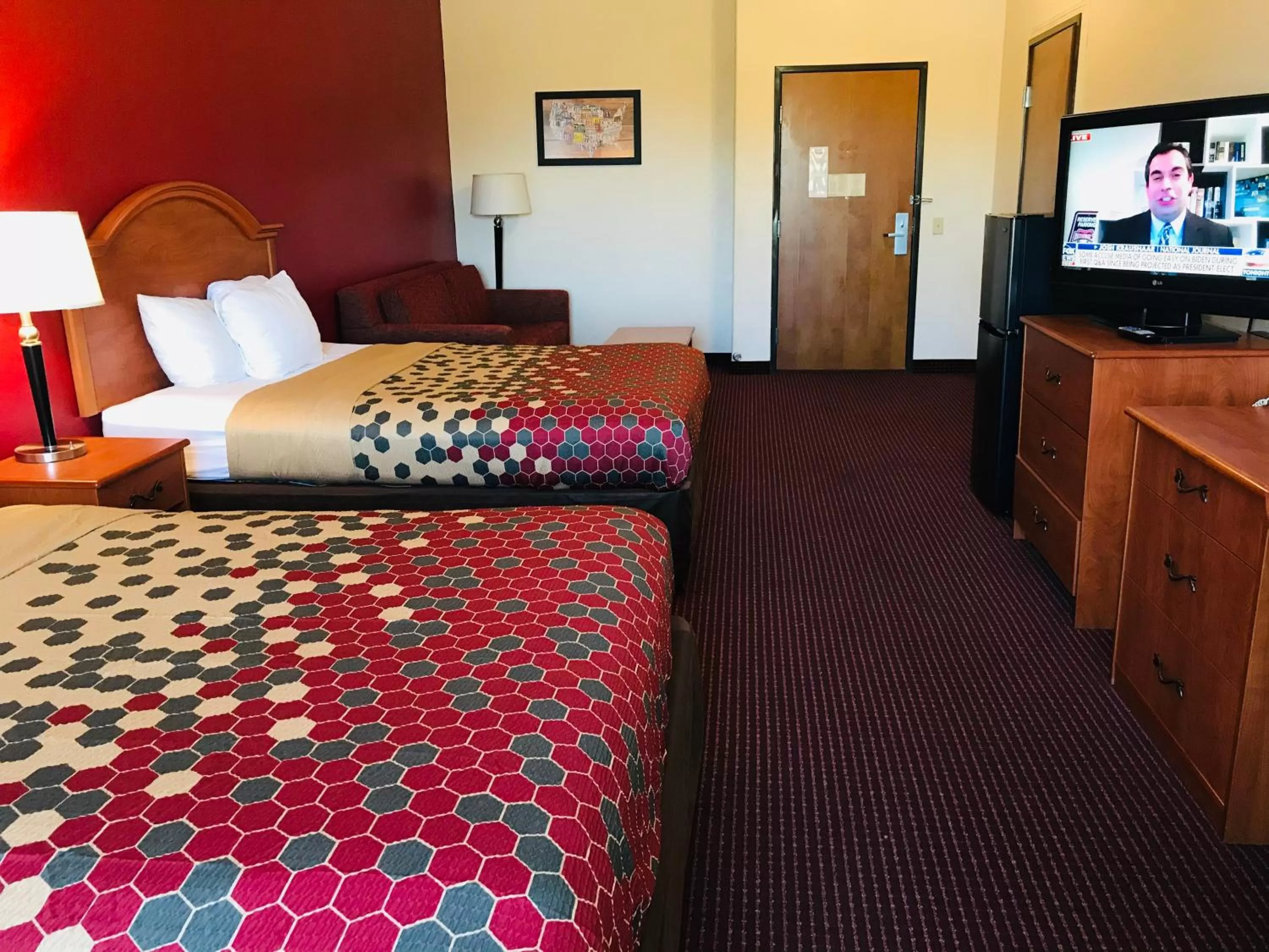 Queen Room with Two Queen Beds - Accessible/Non-Smoking  in Econo Lodge Inn & Suites Beaumont