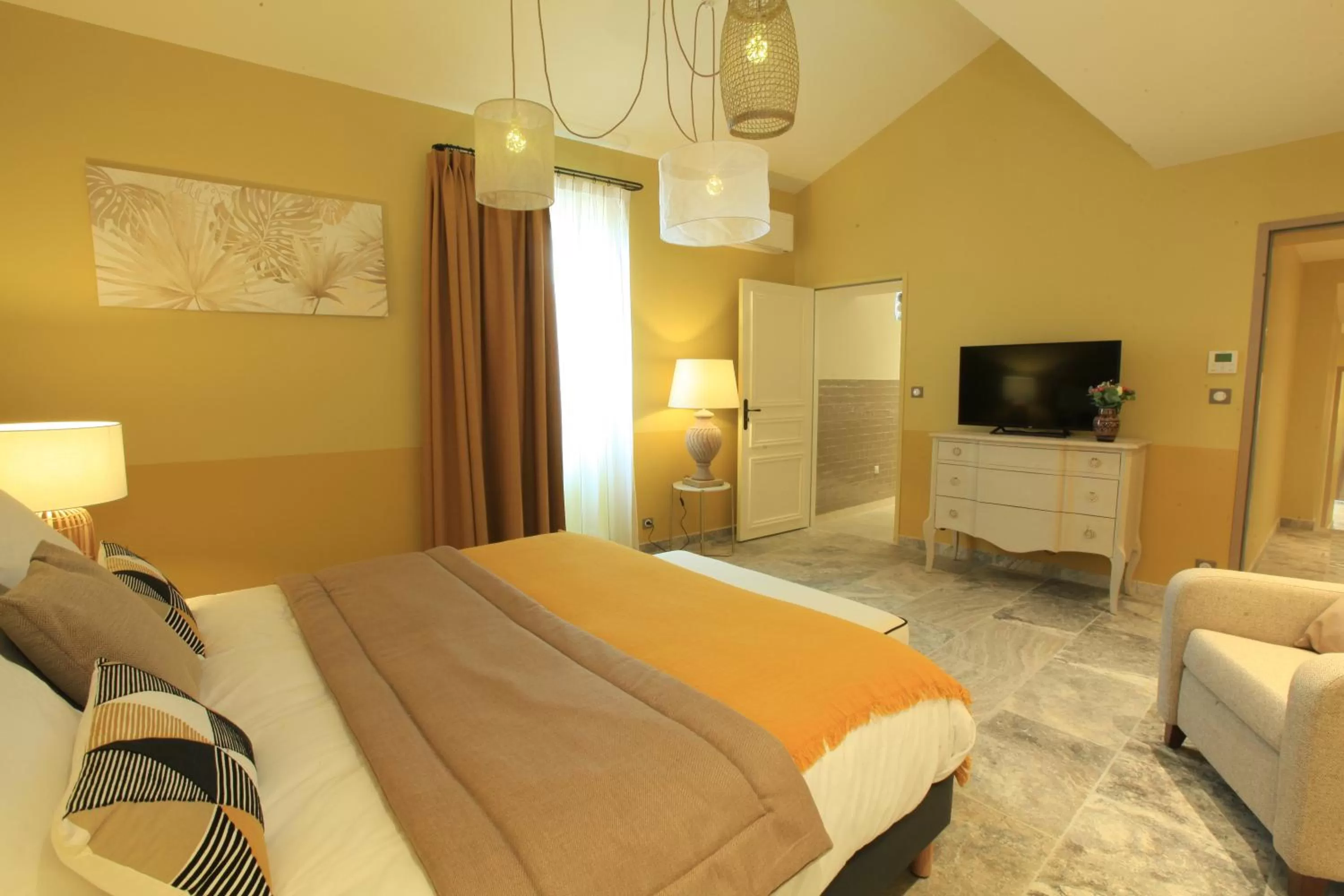 Photo of the whole room, Bed in Chambres D' hôtes Les Ormes