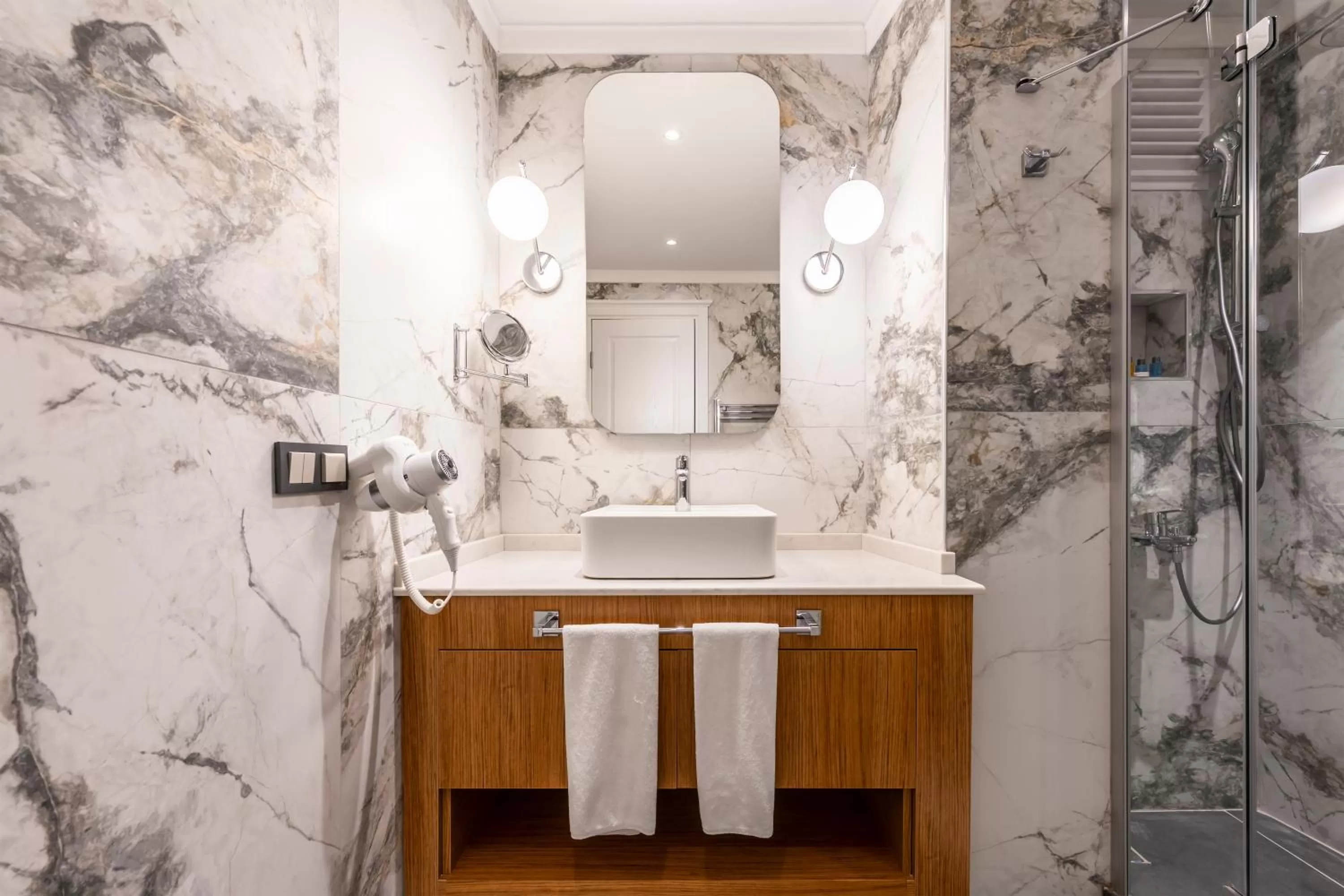 Bathroom in Grand Hotel de Pera