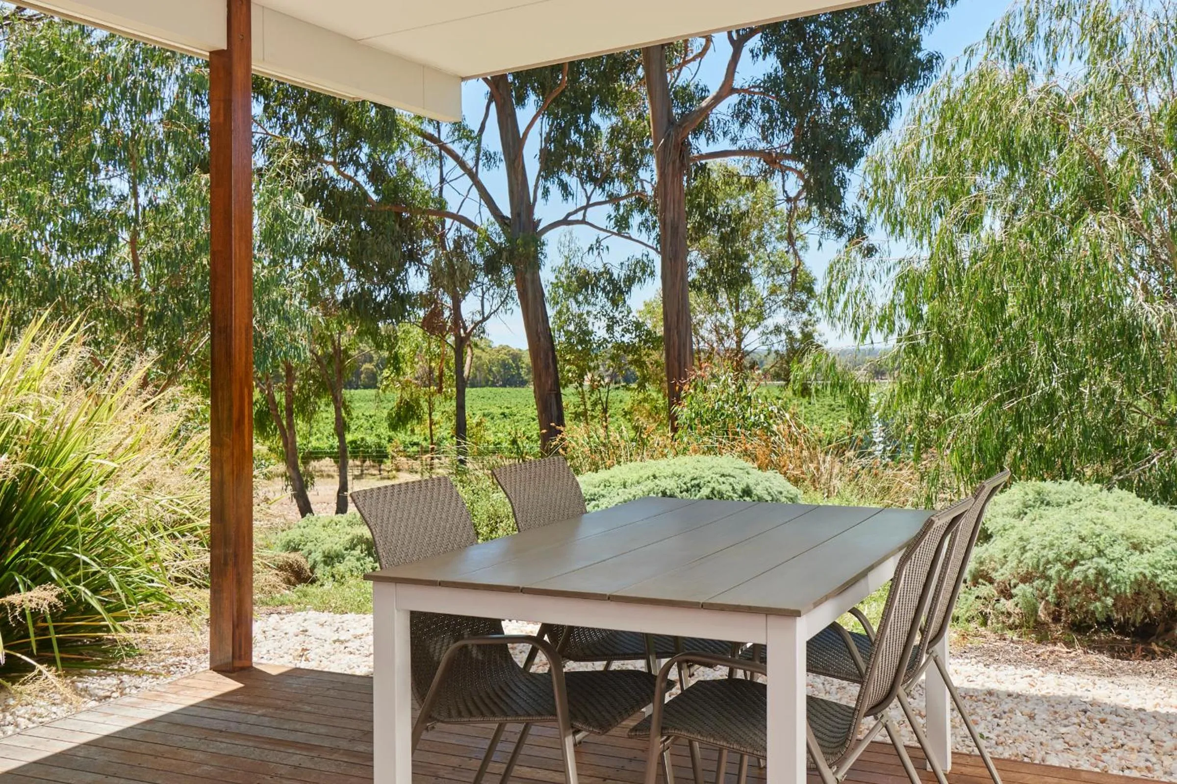 Patio in Eight Willows Retreat