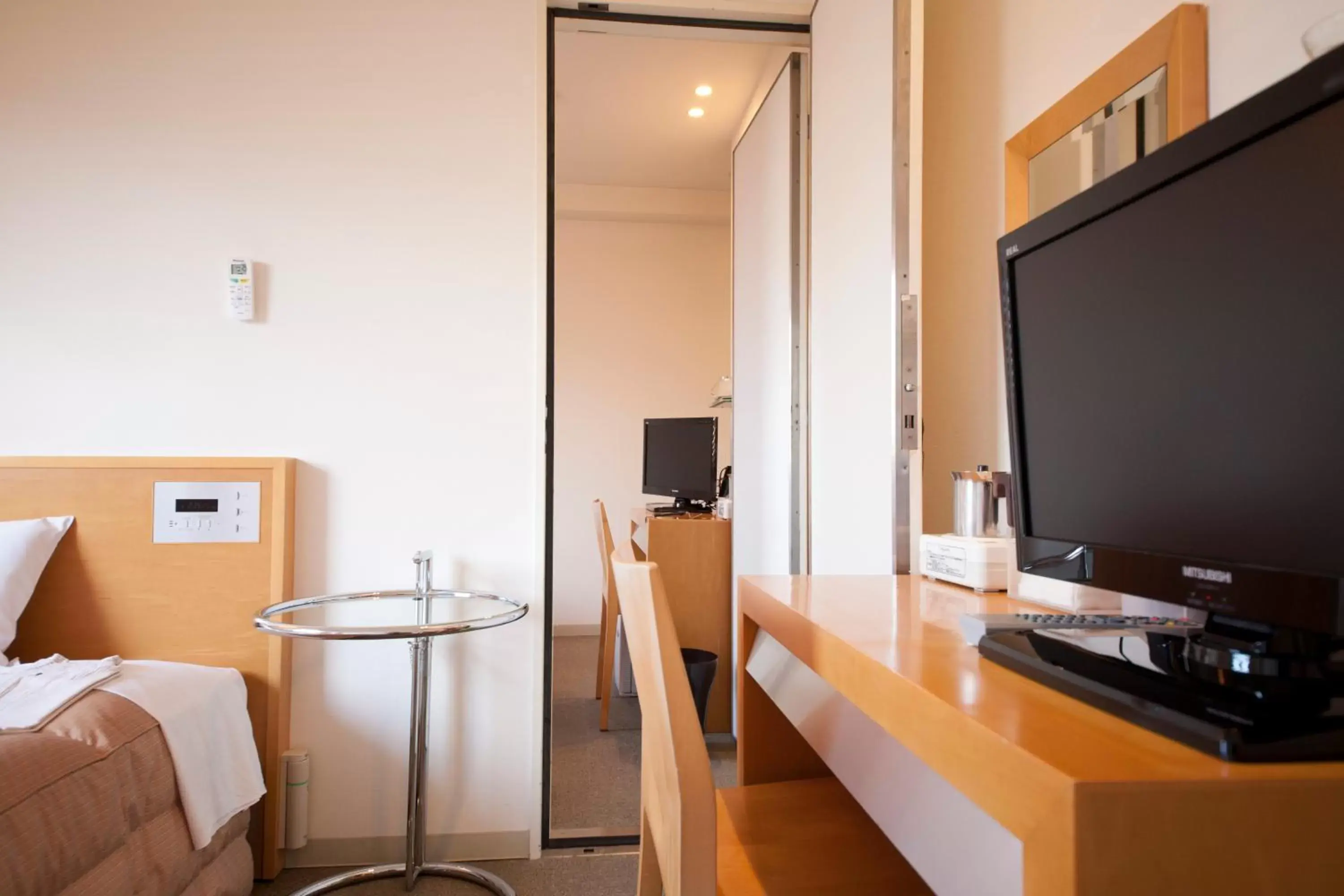 Connecting Room - Smoking in 7 Days Hotel Connecting Room - Smoking in 7 Days Hotel