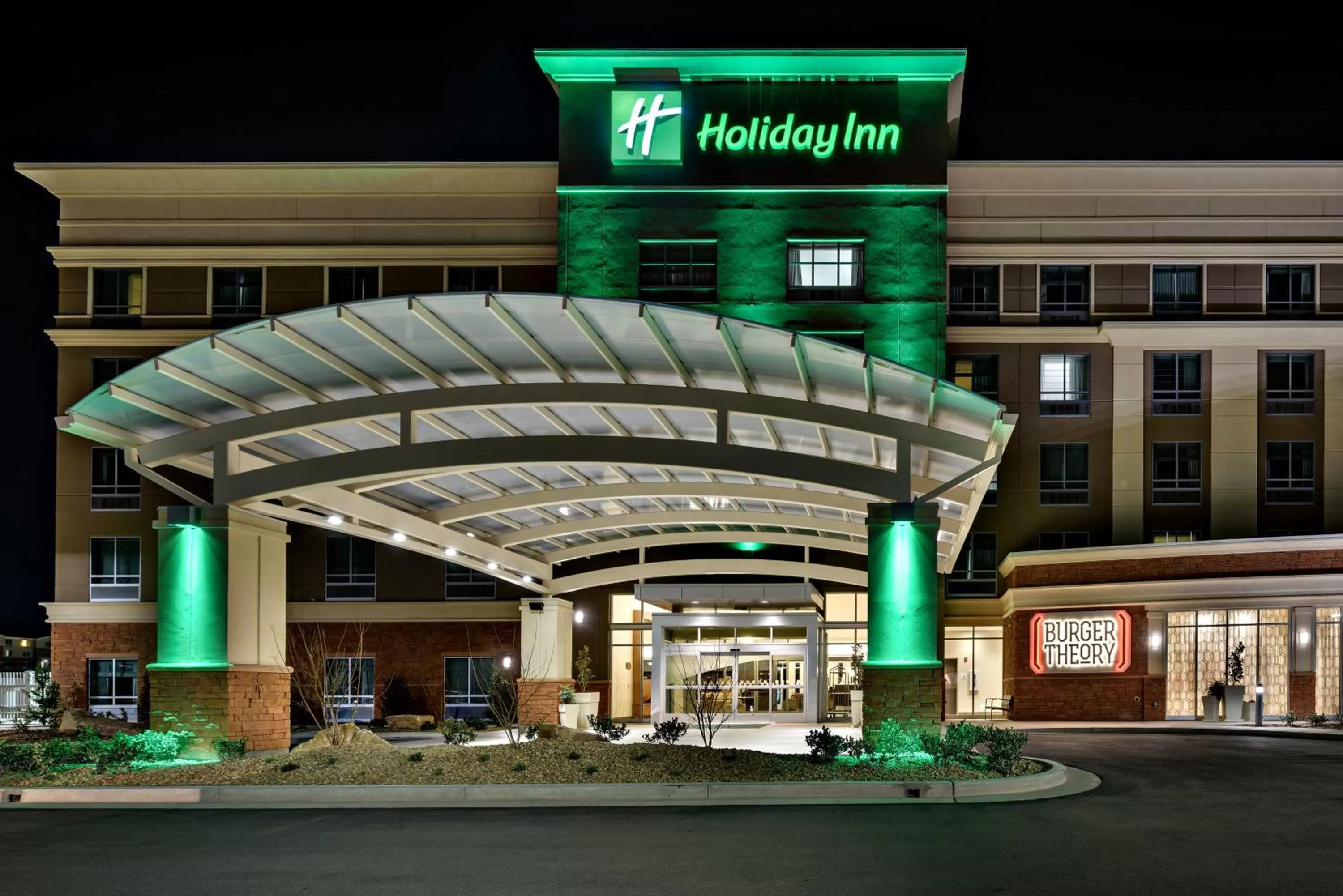 Property building in Holiday Inn St. George Convention Center by IHG