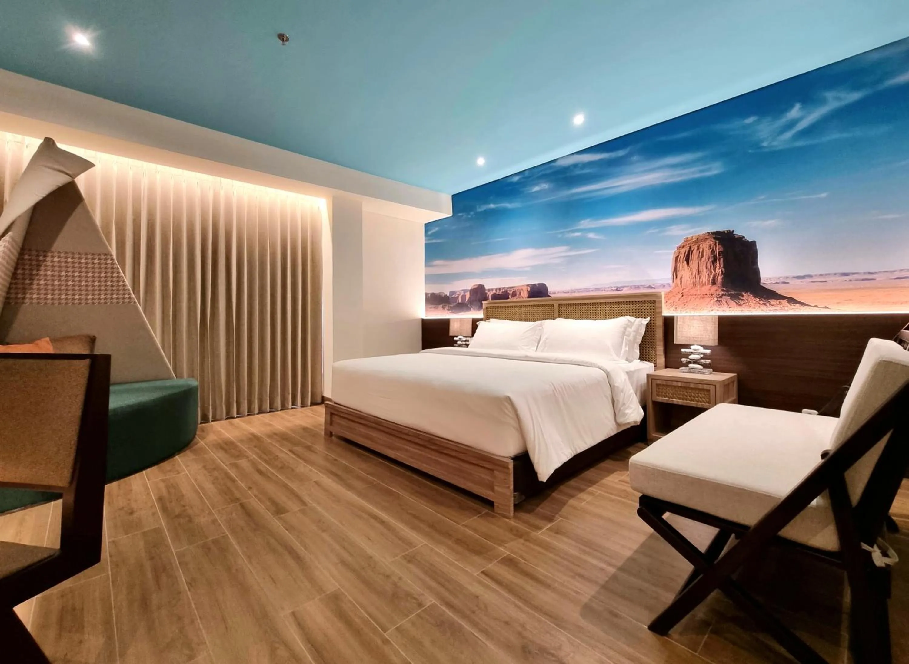 Bedroom, Bed in Hemangini Hotel Bandung