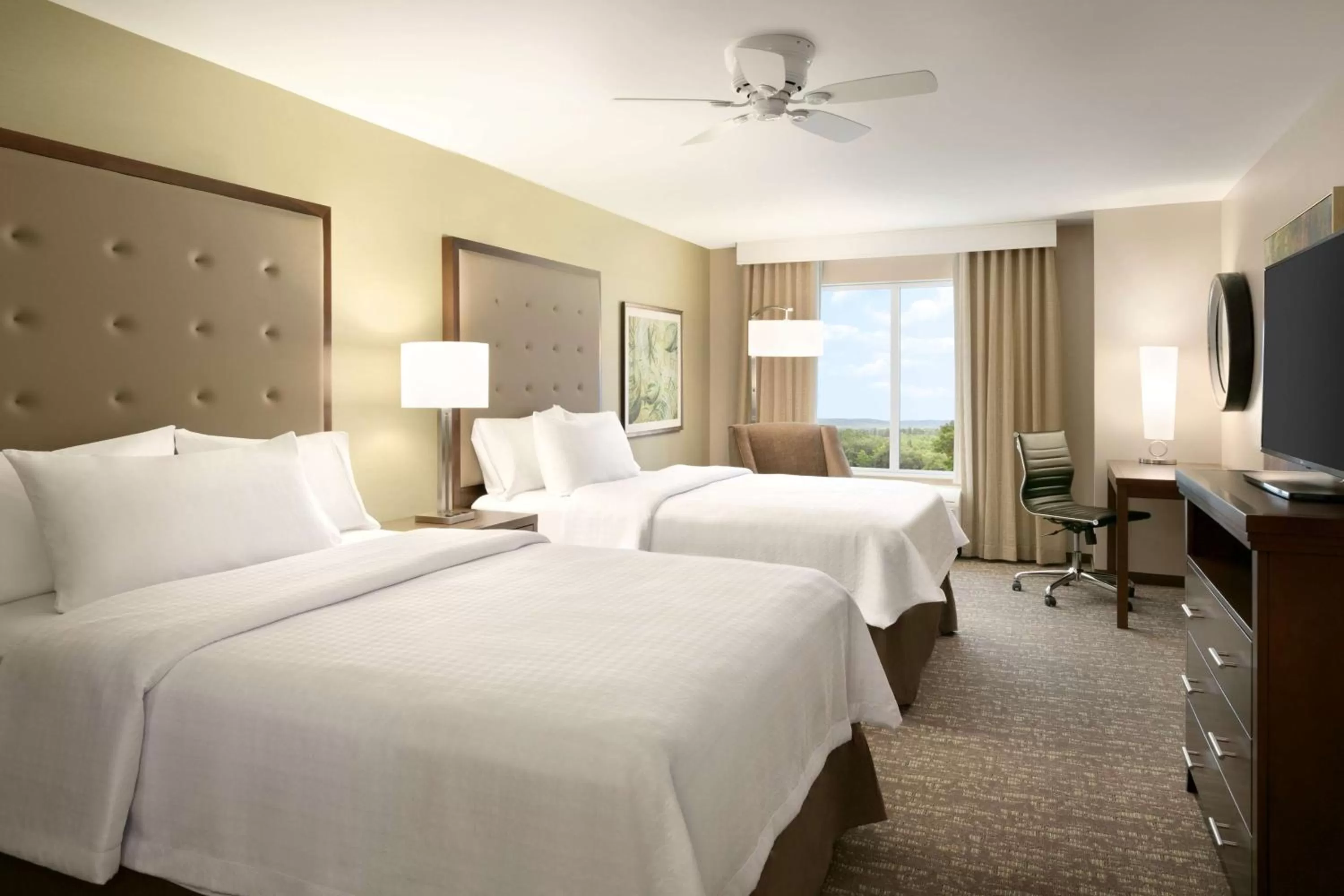 Bedroom, Bed in Homewood Suites By Hilton Hartford Manchester