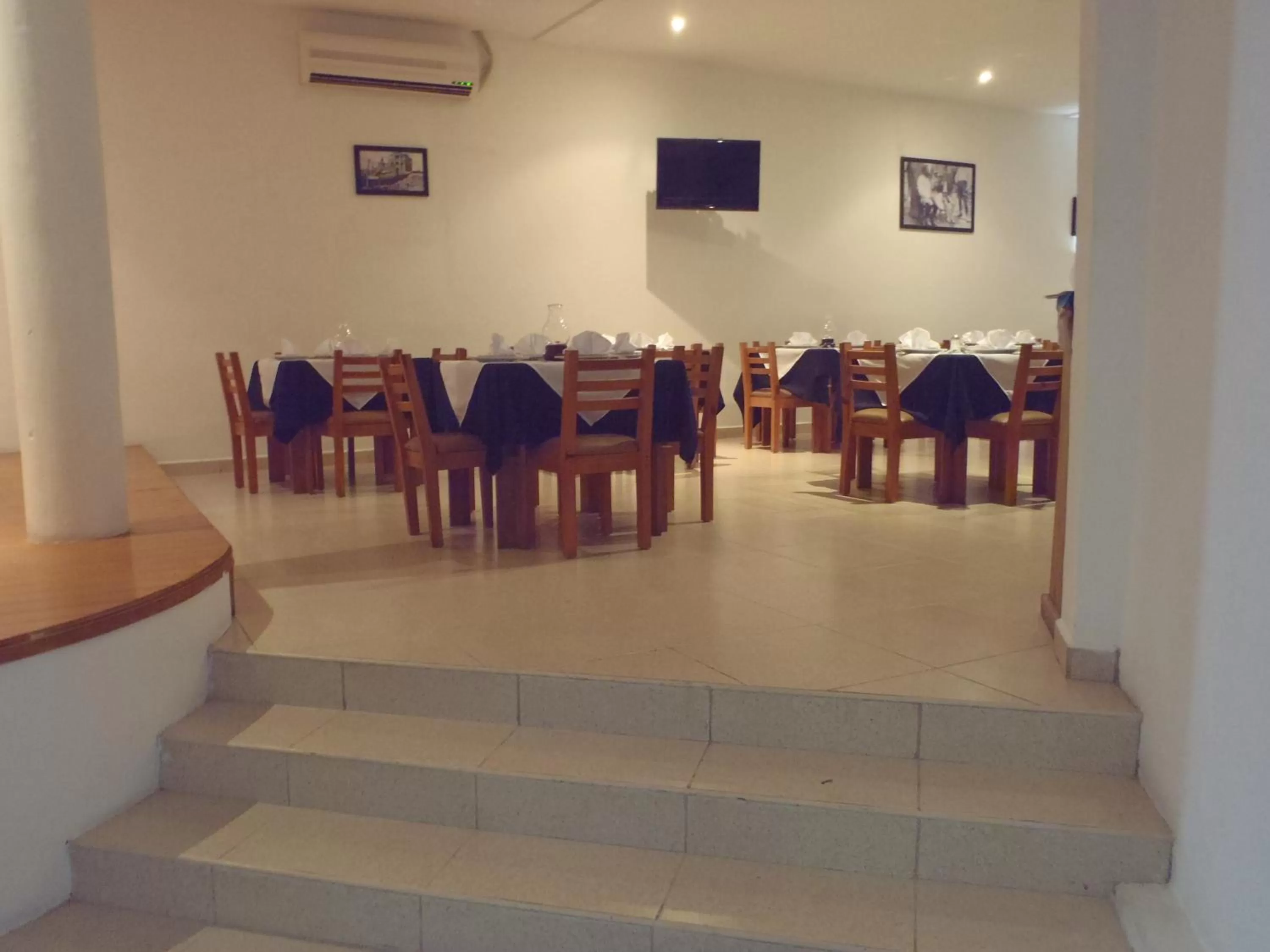 Restaurant/places to eat in Hacienda de Castilla