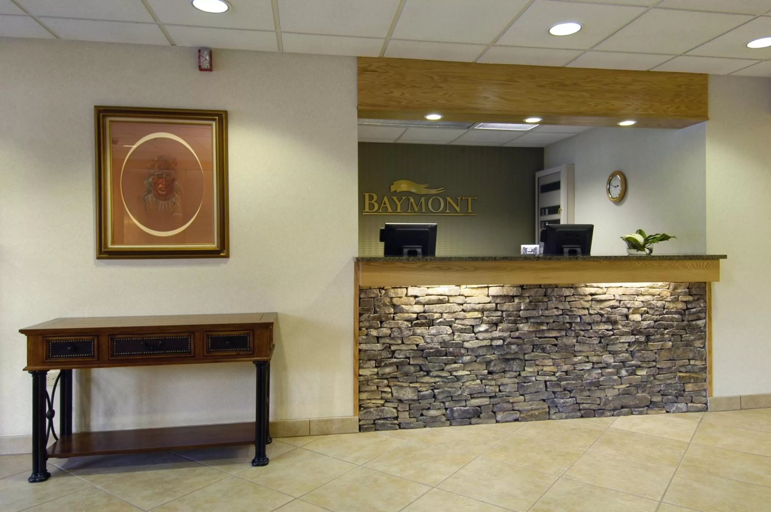 Lobby or reception in Bay Mountain Inn Cherokee Smoky Mountains
