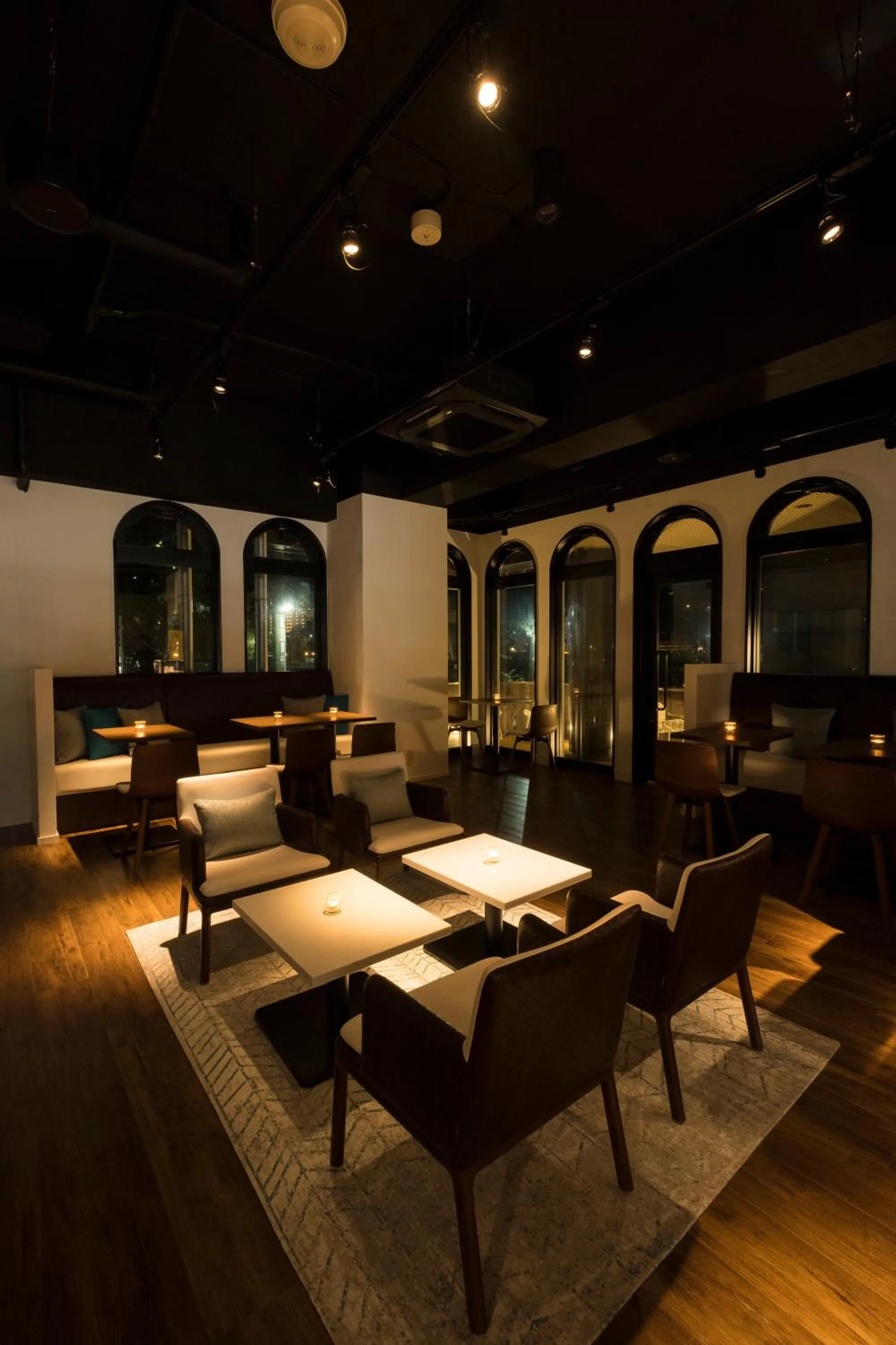 Restaurant/places to eat in EN HOTEL Fujisawa