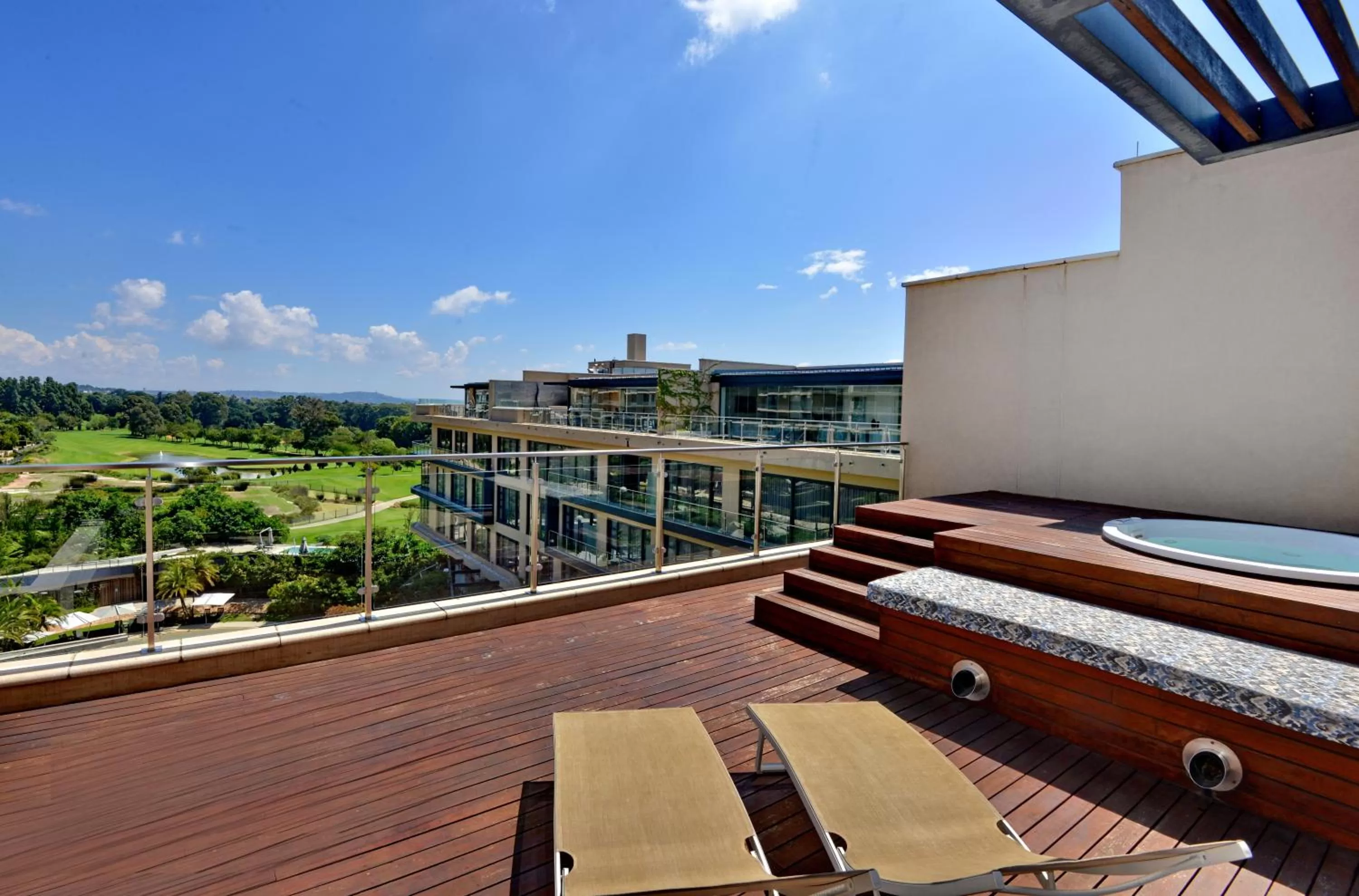 Hot Tub in The Houghton Hotel, Spa, Wellness & Golf