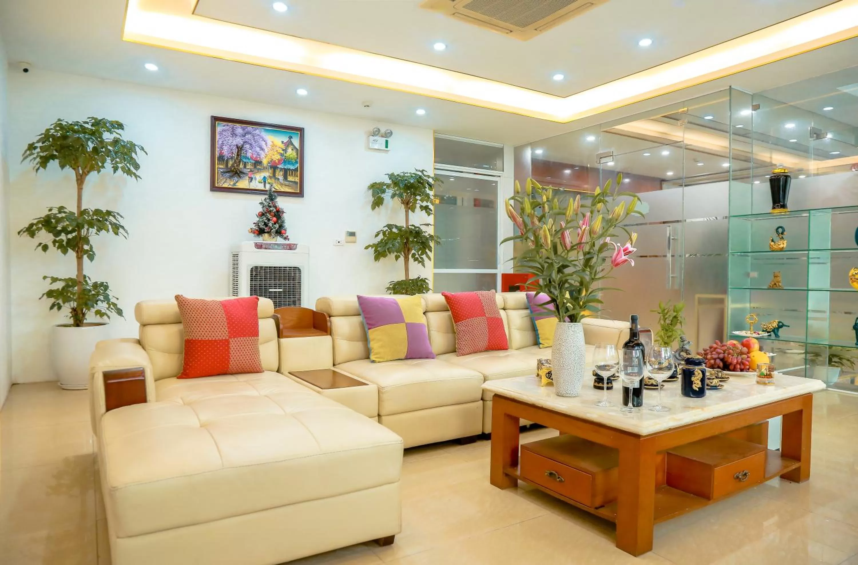 TV and multimedia in Aloha Hotel