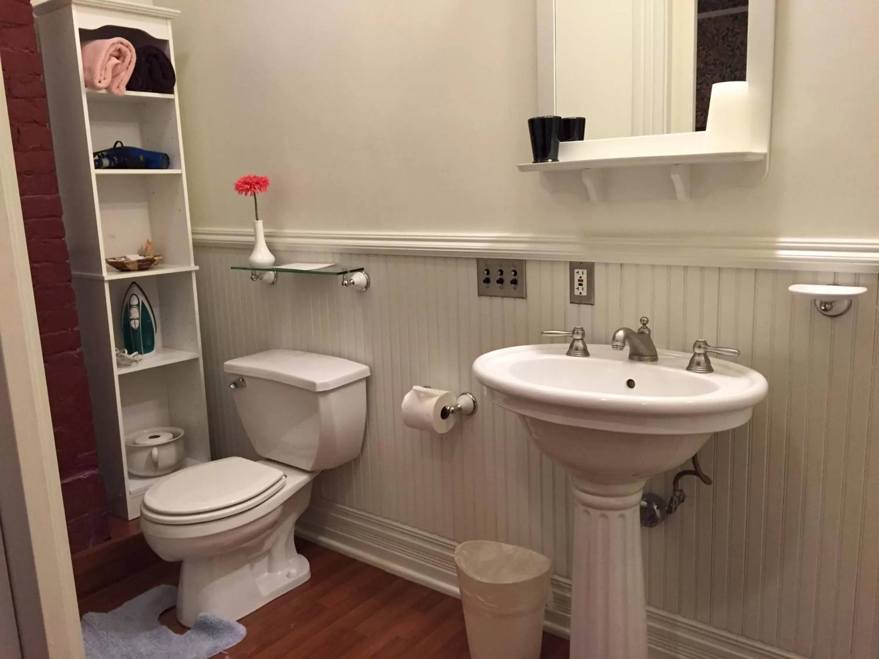 Alaska's Capital Inn Bed and Breakfast