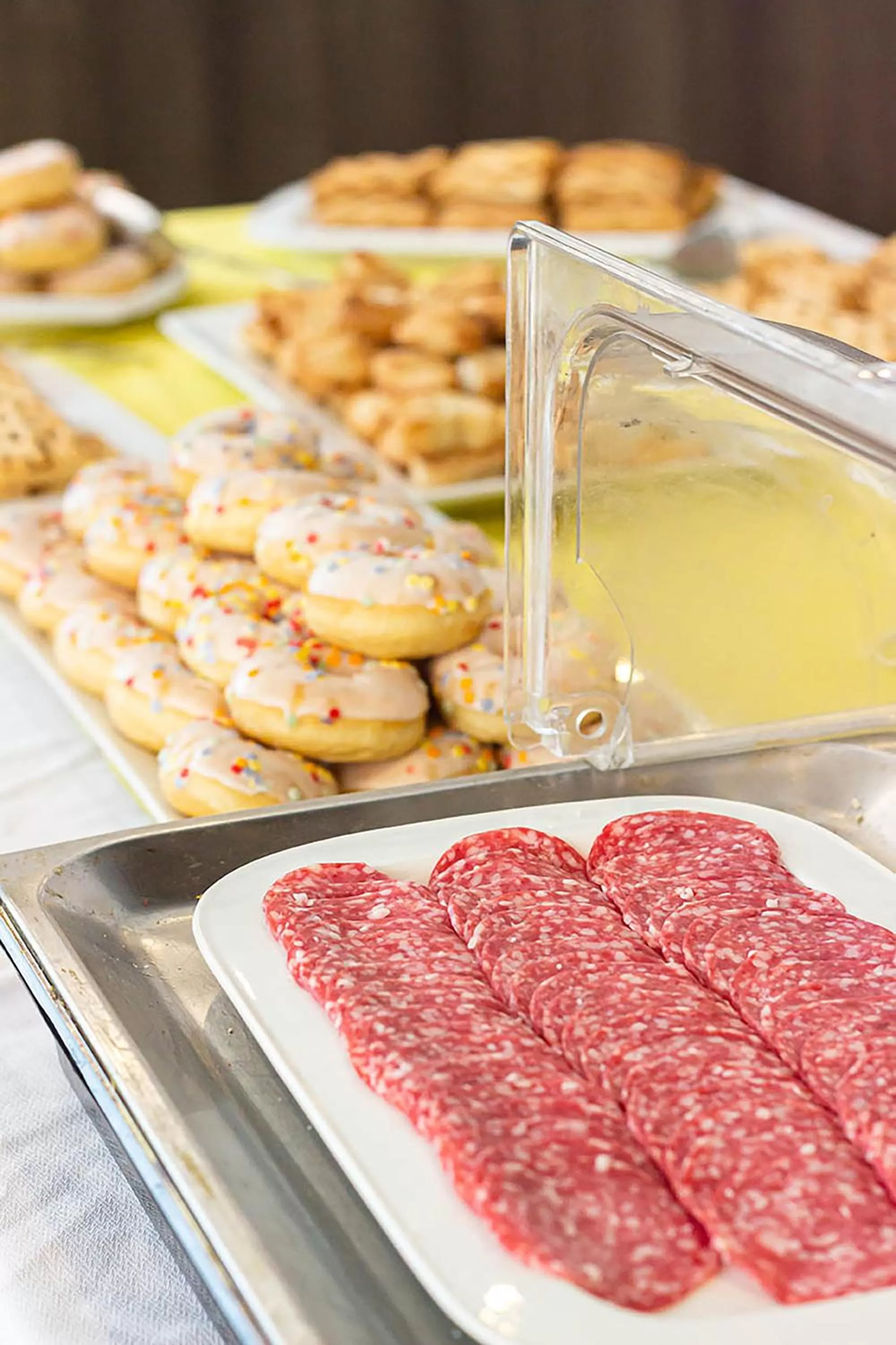 Buffet breakfast in Novapark