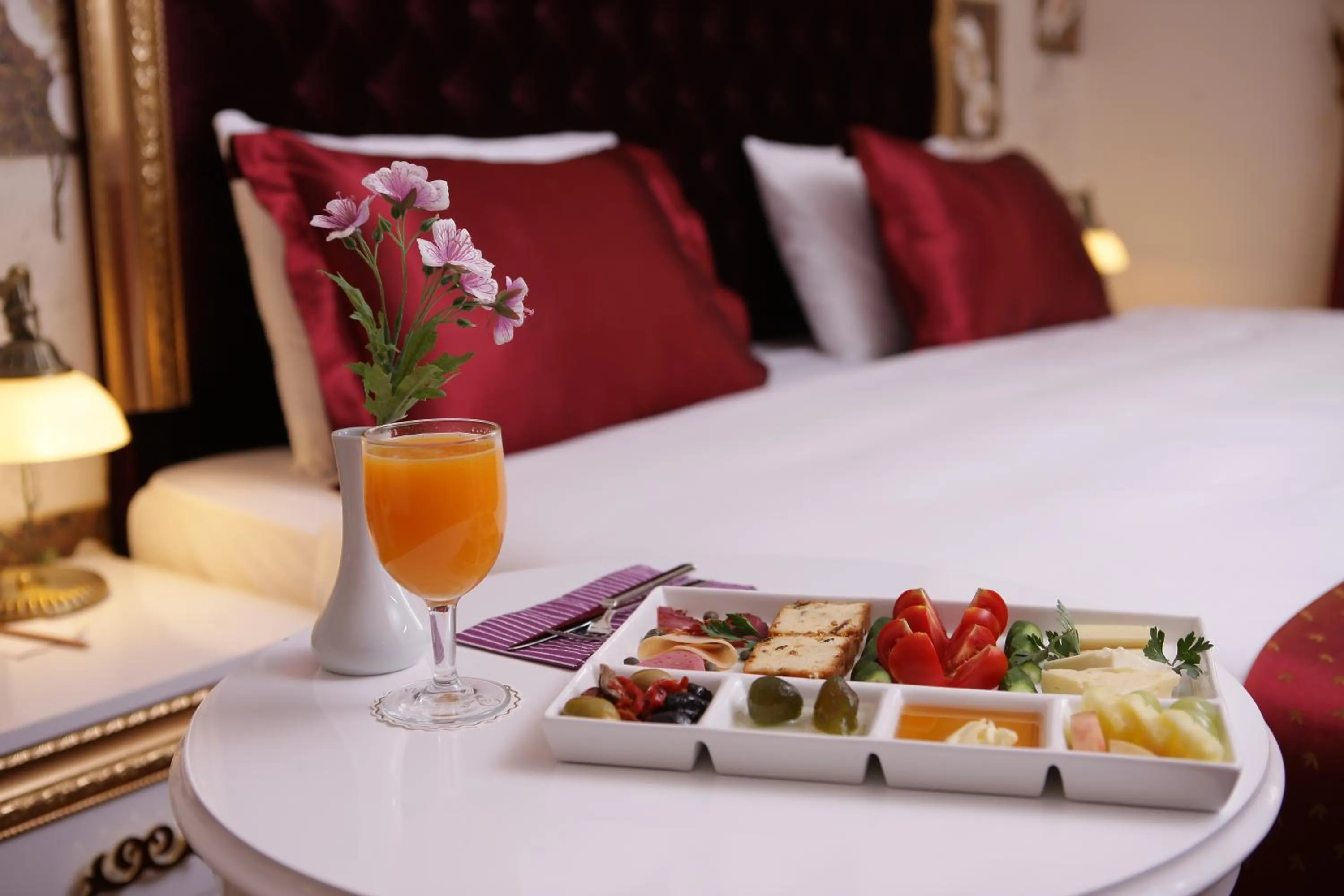 Bed in Marmara Deluxe Hotel