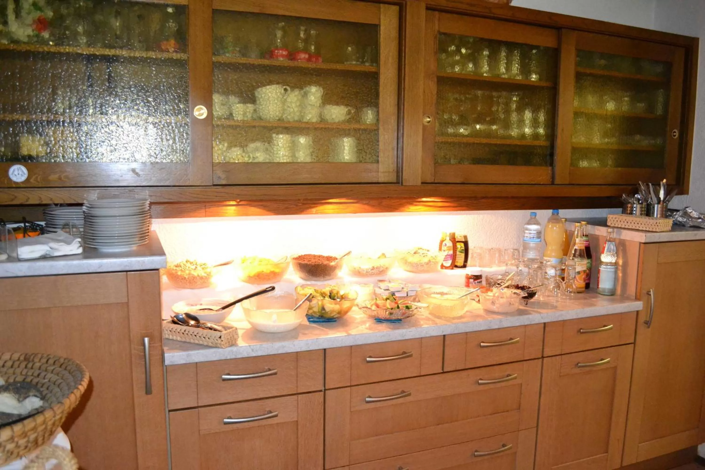 Kitchen or kitchenette, Kitchen/Kitchenette in Gaestehaus Tagescafe Eckenfels