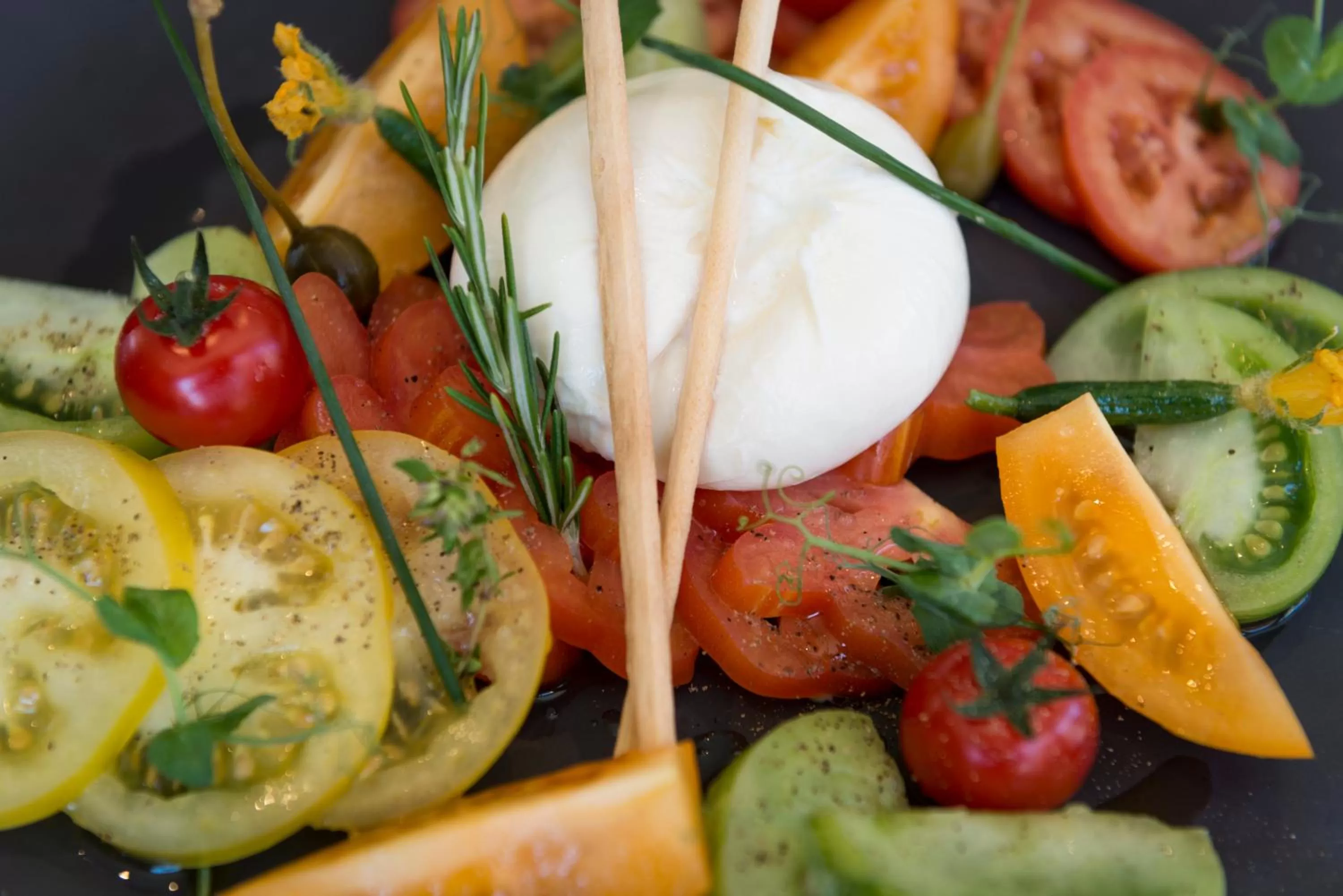 Restaurant/places to eat in Hôtel Aux Vieux Remparts