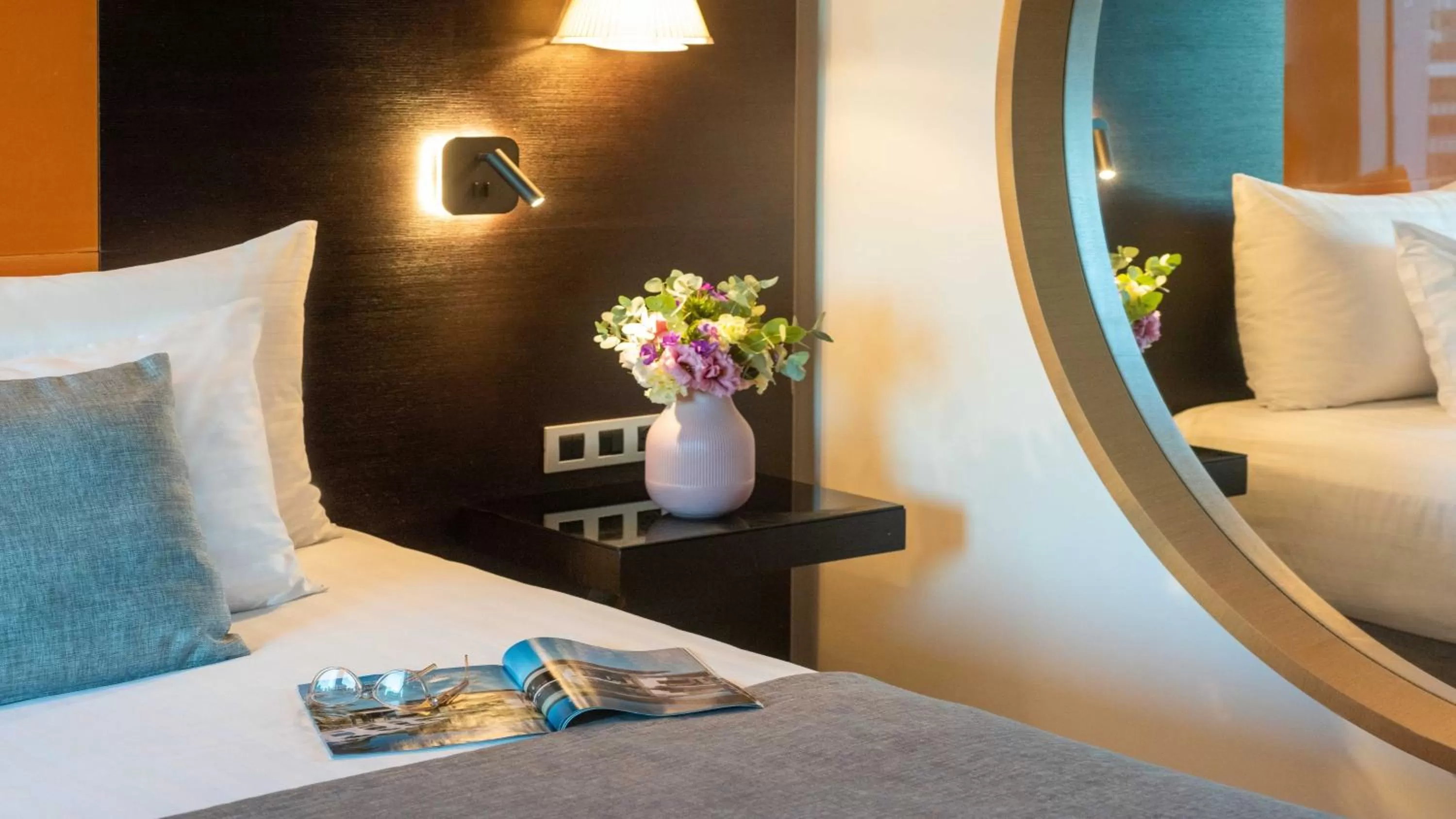 Bed in Crowne Plaza Tel Aviv City Center by IHG